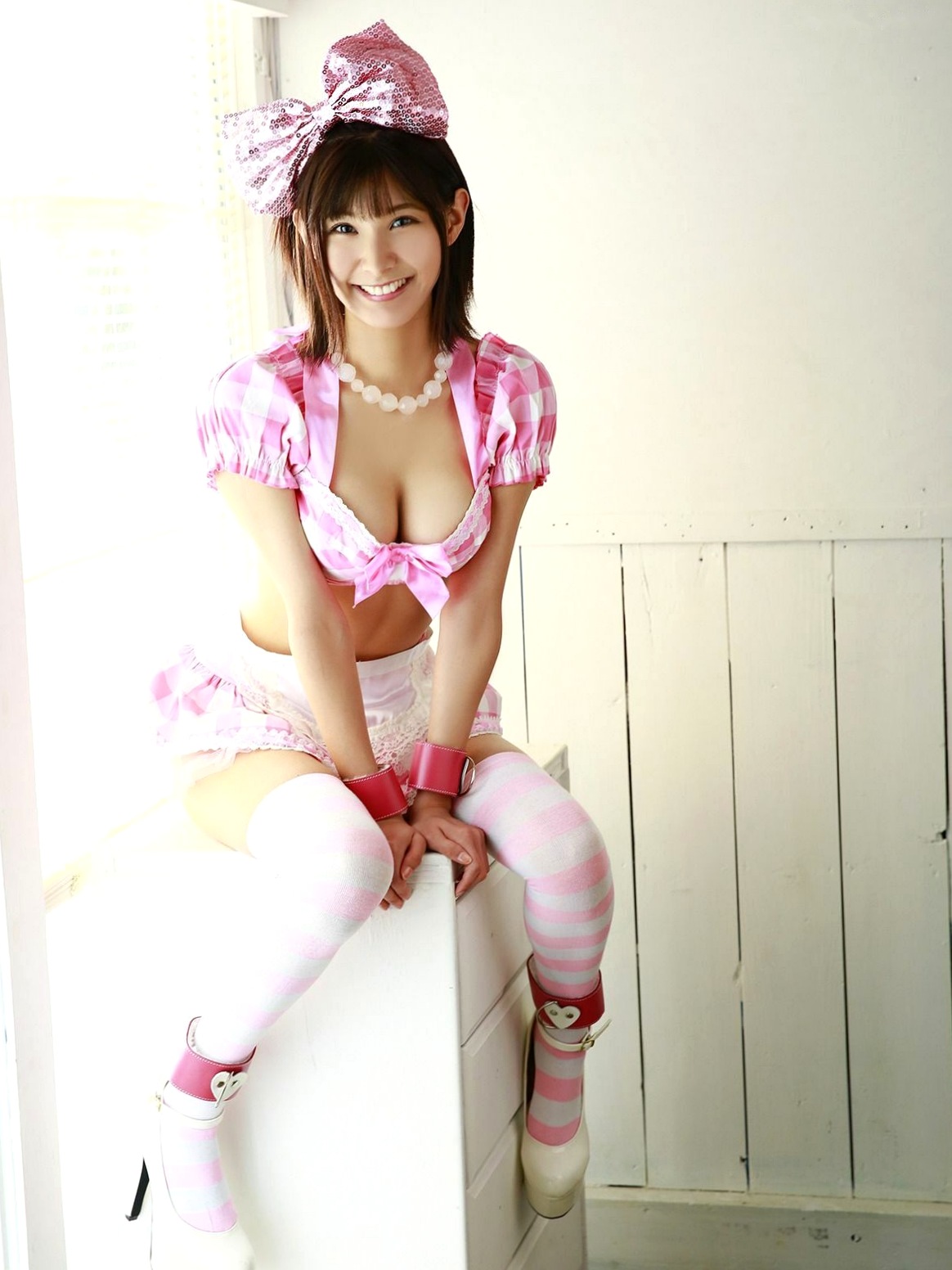 Sabra彩川ひなの《エロクトラレルパレード》写真集:金属诱惑冷艳御姐与甜美角色扮演合集