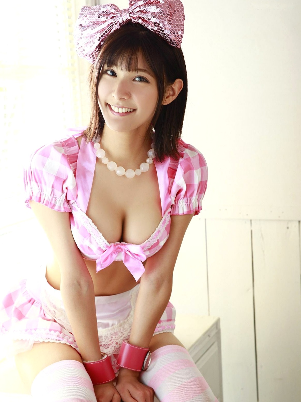Sabra彩川ひなの《エロクトラレルパレード》写真集:金属诱惑冷艳御姐与甜美角色扮演合集