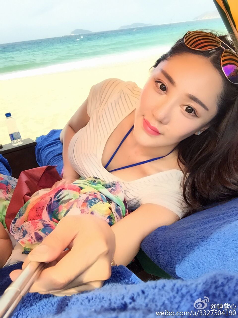 钟紫心(杨紫璐) 比基尼诱惑私房照诱惑写真图