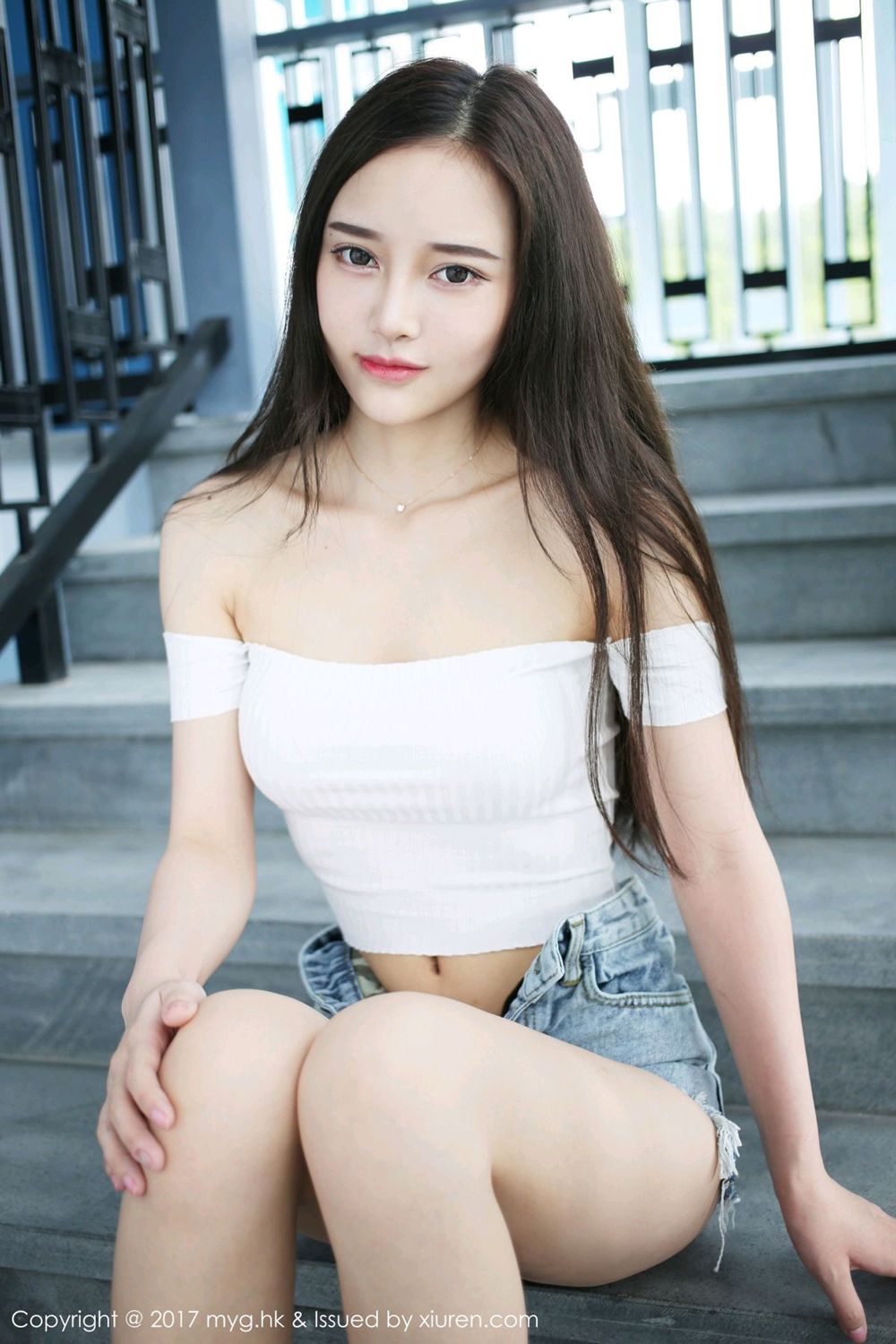 越南心愿唐琪儿 透视蕾丝与泳衣湿身