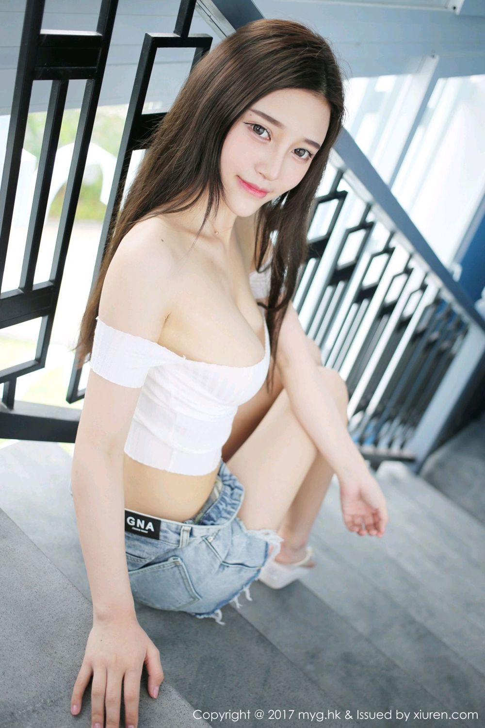越南心愿唐琪儿 透视蕾丝与泳衣湿身