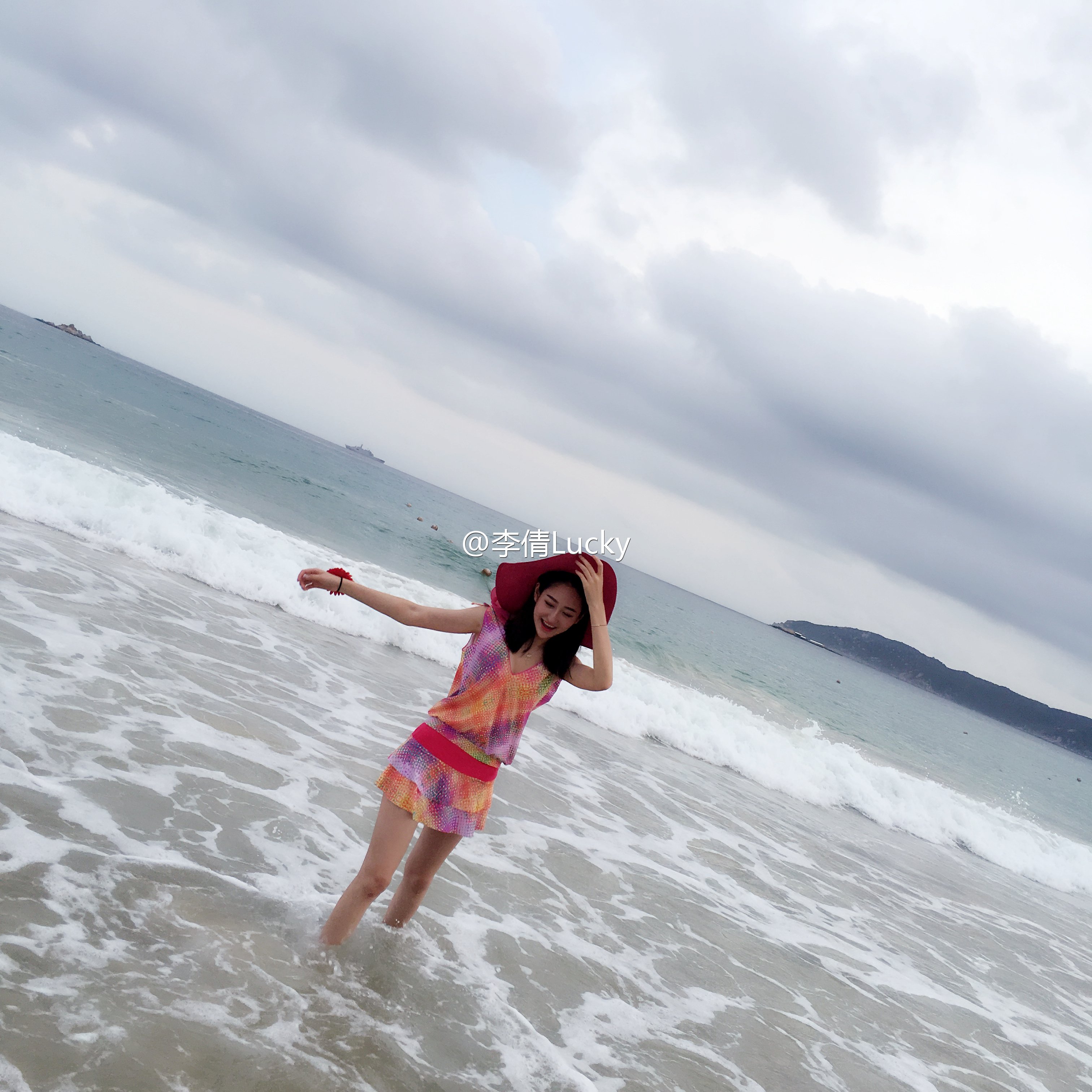 李倩Lucky 比基尼美照实在诱人
