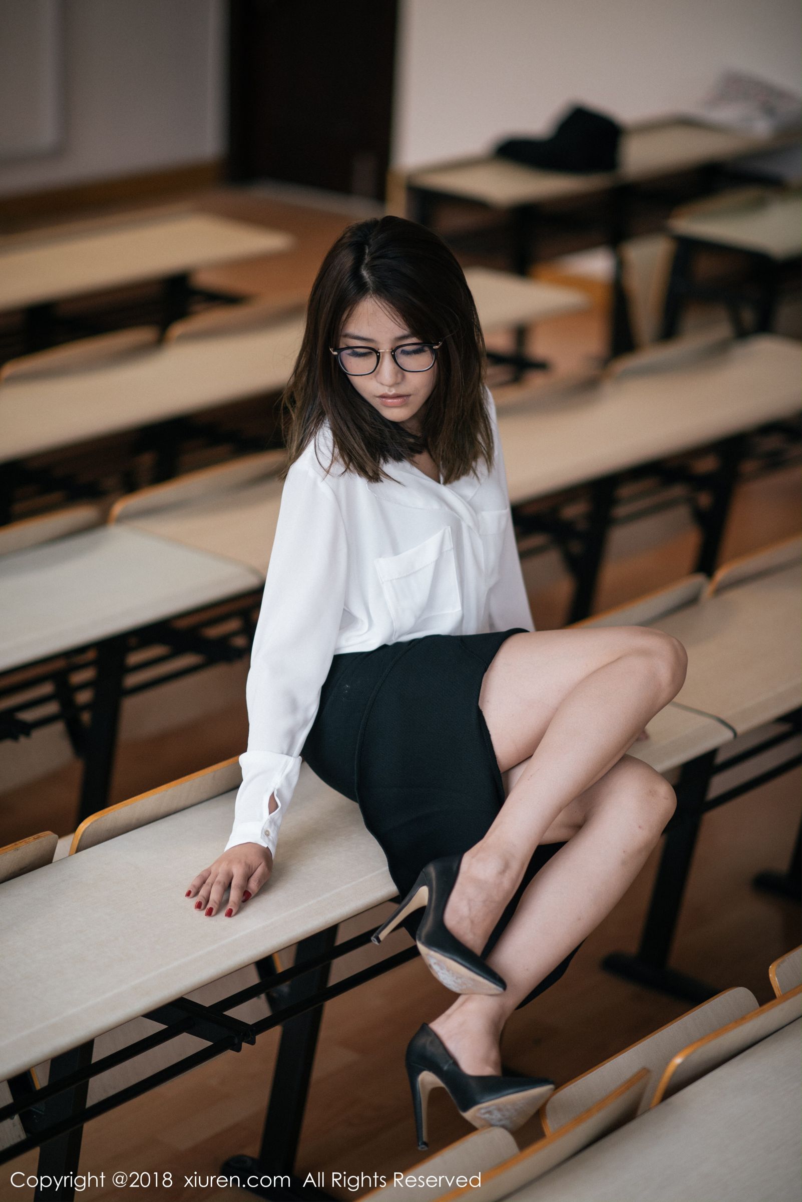 气质女神许诺Sabrina 教师OL制服主题系列