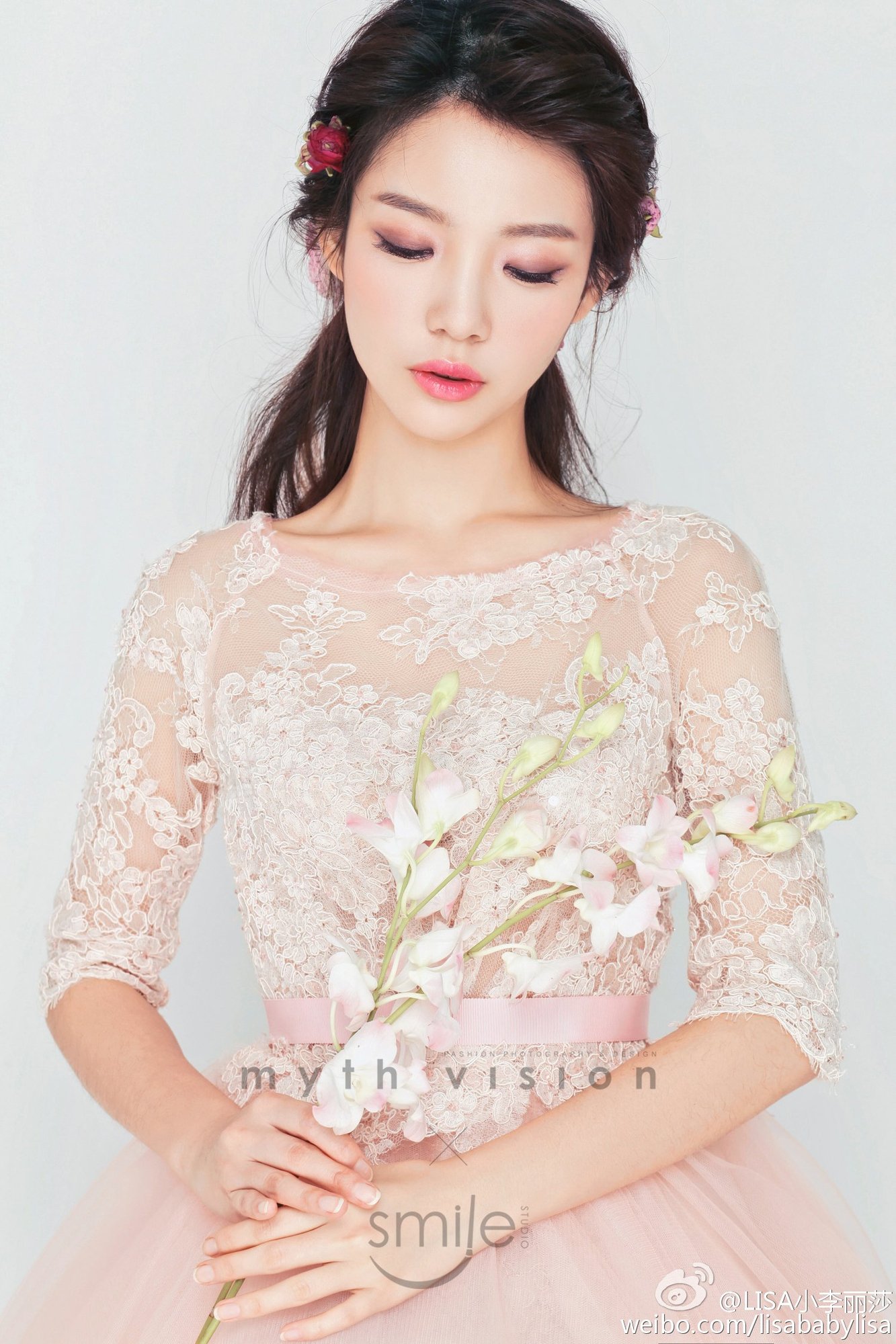 小李丽莎LISA 萌系骨精灵美艳女神写真图