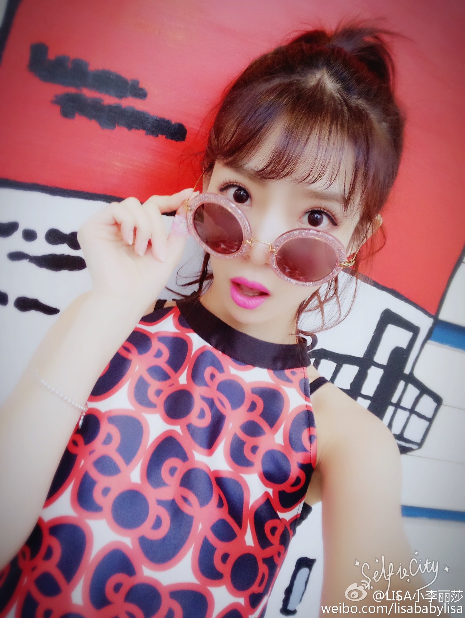 小李丽莎LISA 人气正妹超正私房照诱惑写真图