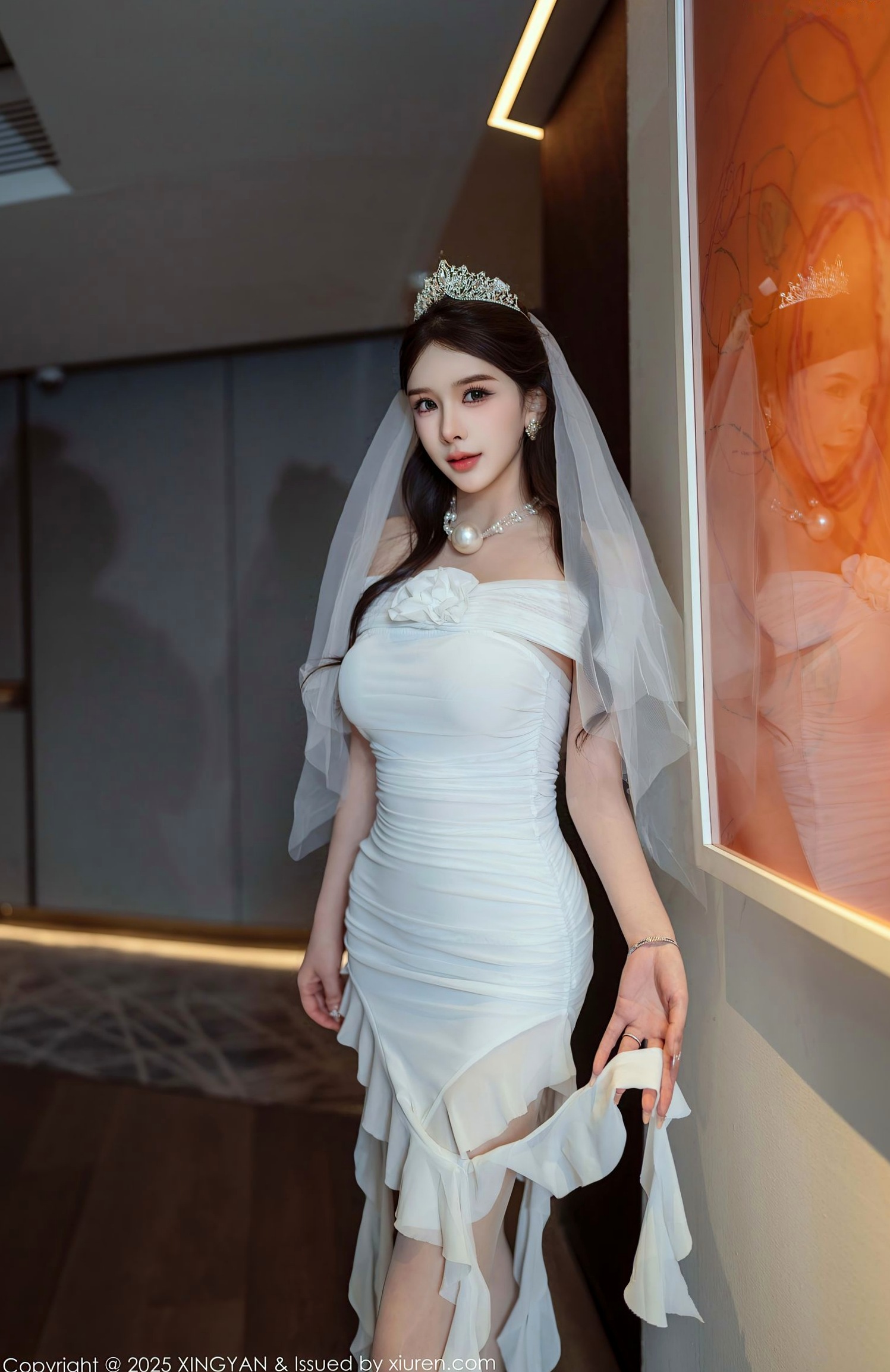 XingYan星颜社388期:李丽莎白色婚纱主题,精致蕾丝内衣演绎极致纯欲诱惑,无圣光大尺度私房写真集锦,展现成熟女性柔美魅力