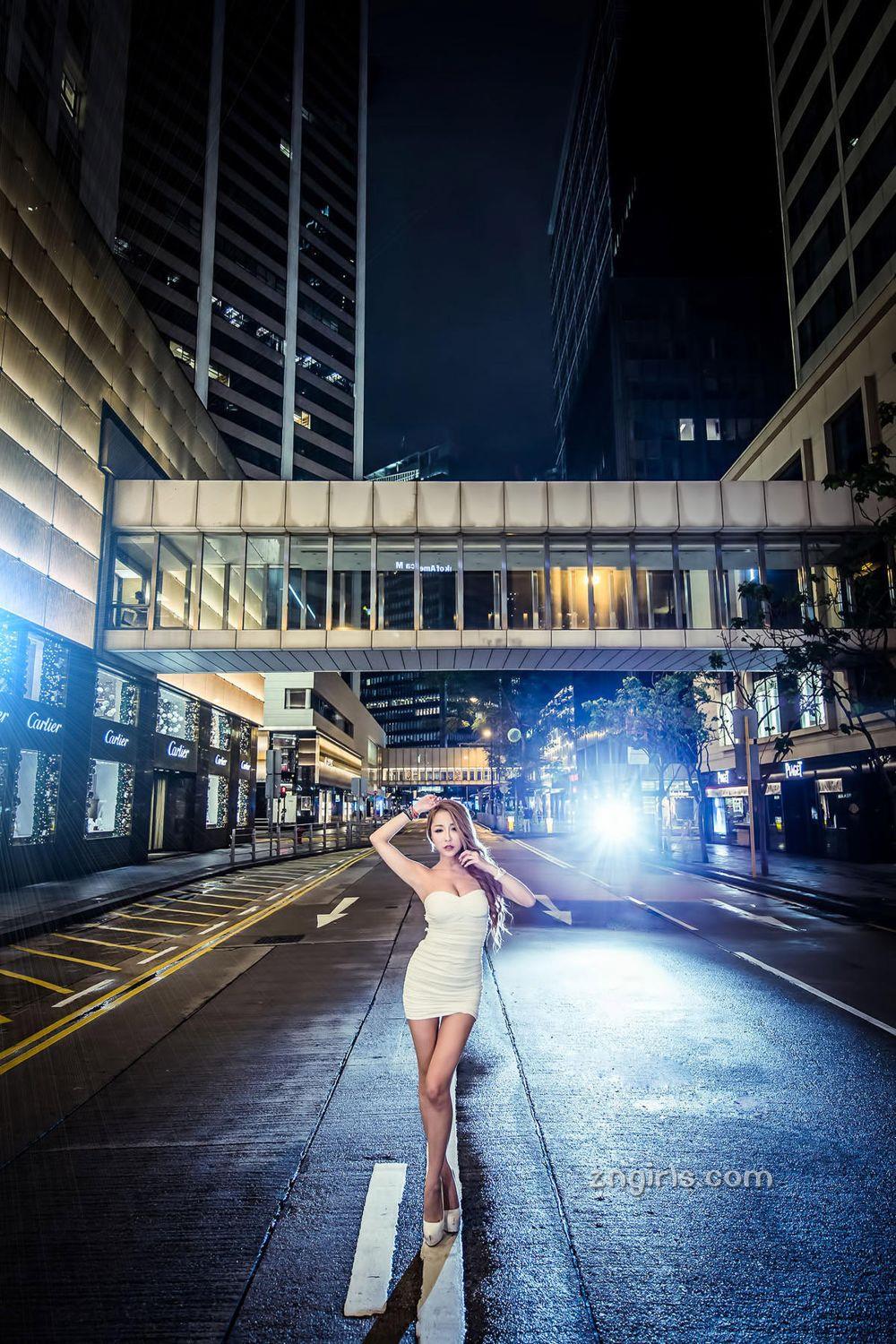 雪碧- 成熟女人写真之夜色魅妇
