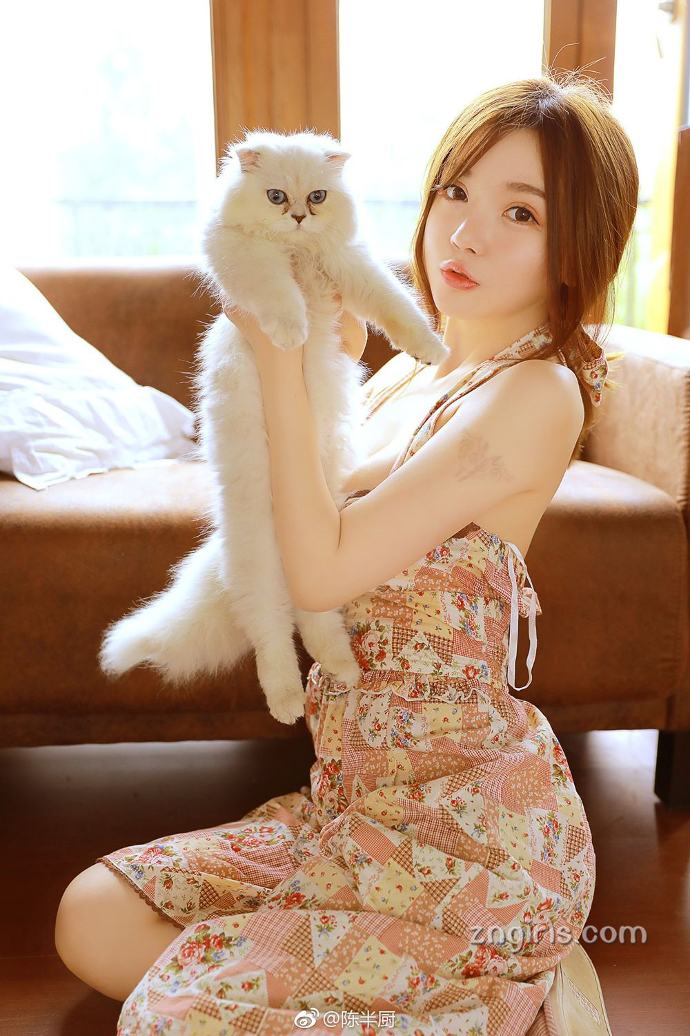 麦提娜Mitina妹系唯美私房写真