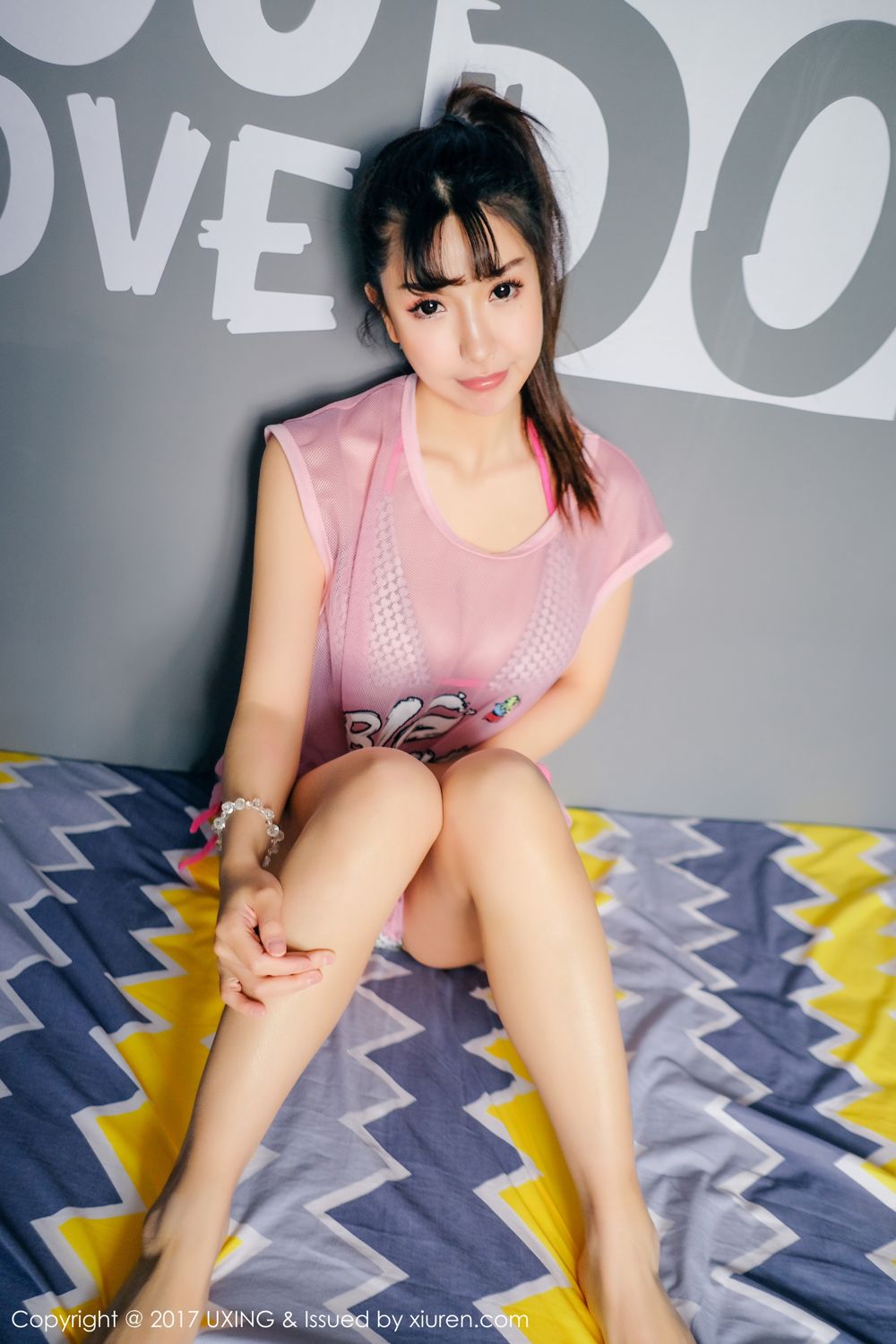 巨乳萝莉晓茜sunny 傲人美胸细腻皮肤