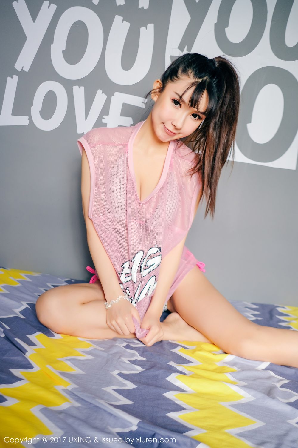 巨乳萝莉晓茜sunny 傲人美胸细腻皮肤