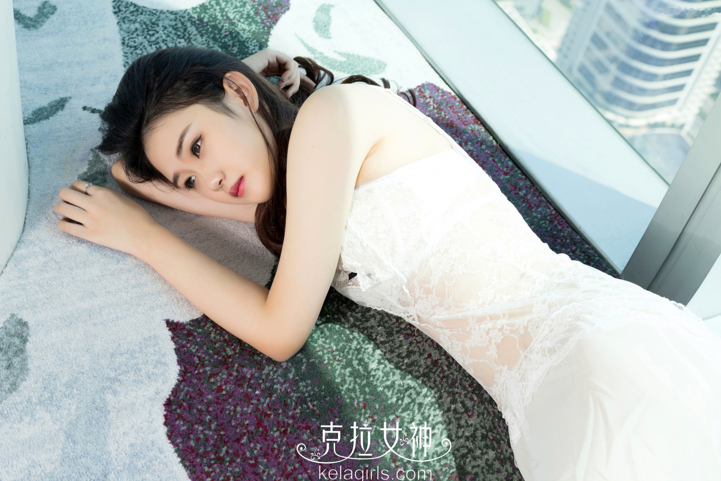 KelaGirls克拉女神-苏可可《没有你的日子》高空落地窗白色蕾丝内衣诱惑私房大尺度写真