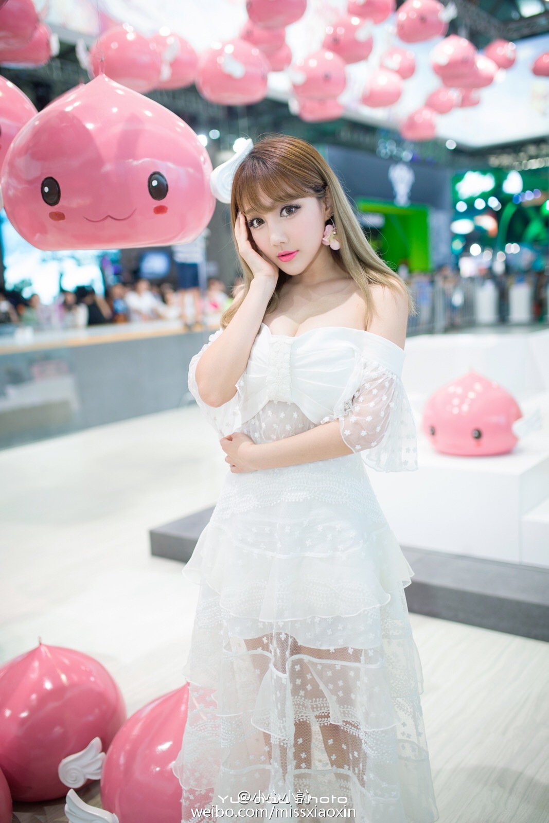 小訫(王蕙心) 小乳神私房照诱惑写真图