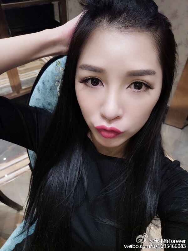 戴女王(戴唯) 微博私房写真图