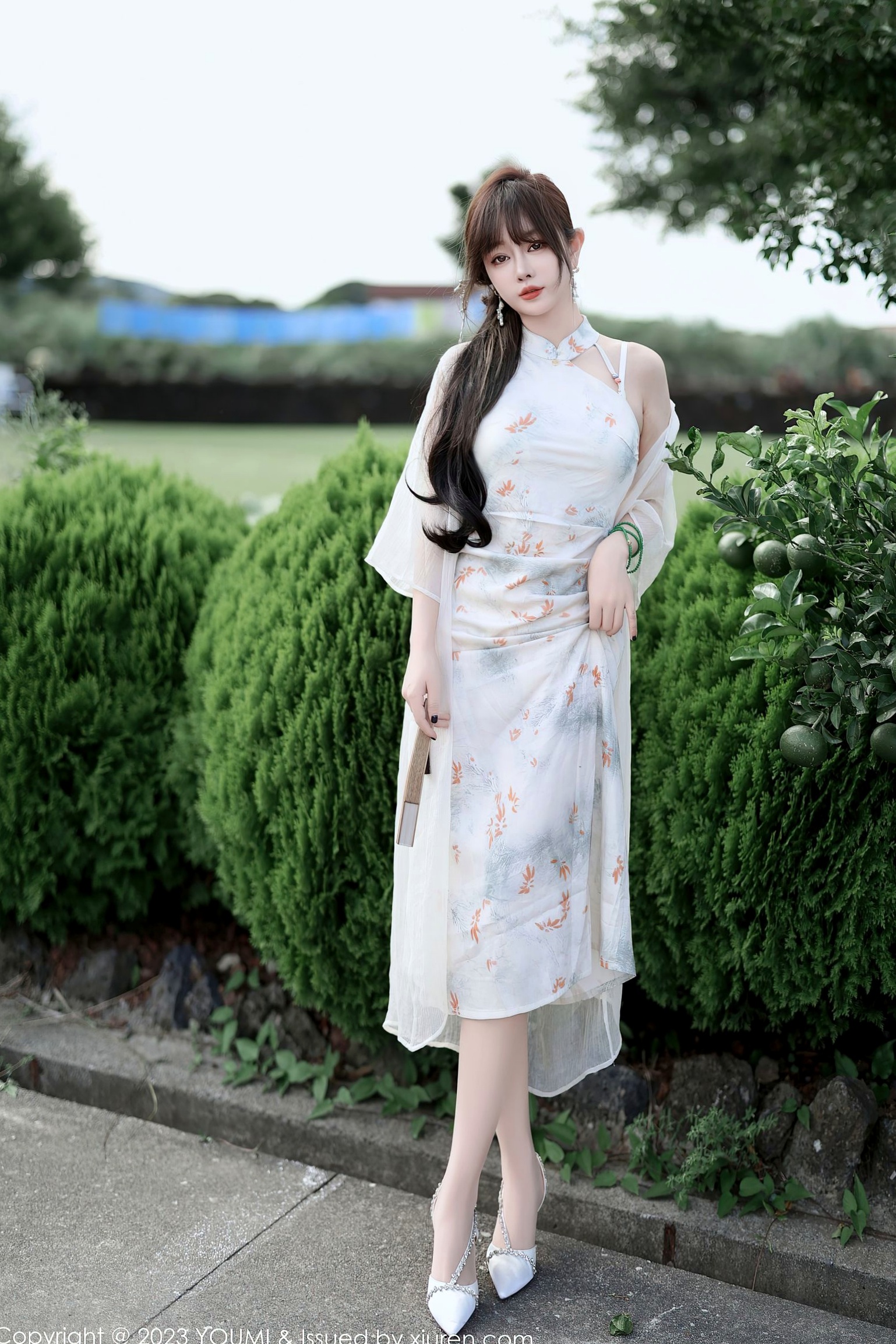 YouMi尤蜜荟-983-王雨纯:纯白内衣私房写真,薄纱透视诱惑,尽显曼妙曲线与纯欲气质