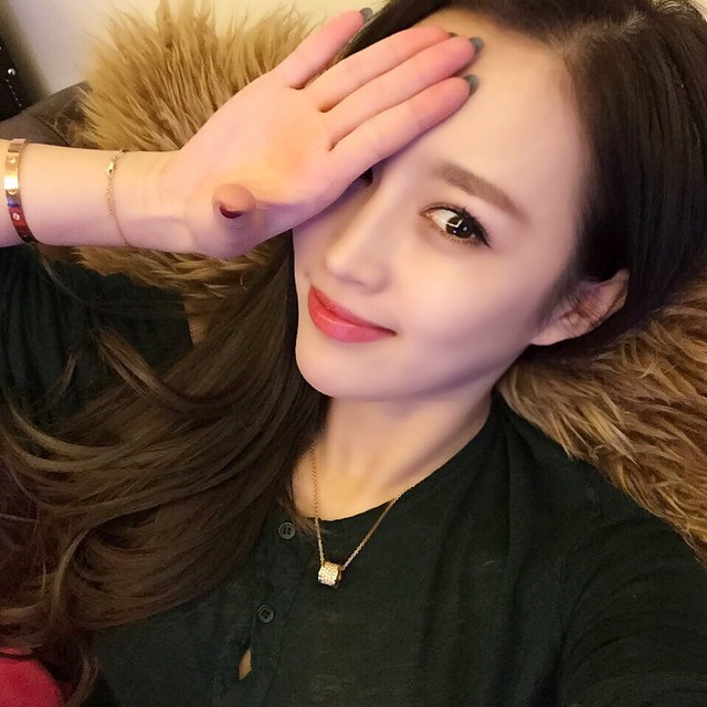 Misselvayy 令人羡慕E奶翘臀白皙美腿正妹