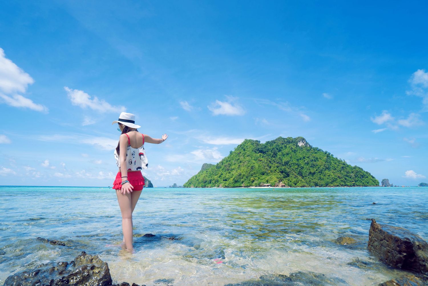 徐妍馨与陈大榕 印尼巴沙旅拍写真