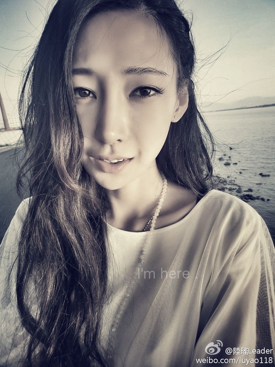陆瑶-微博海量私房照流出
