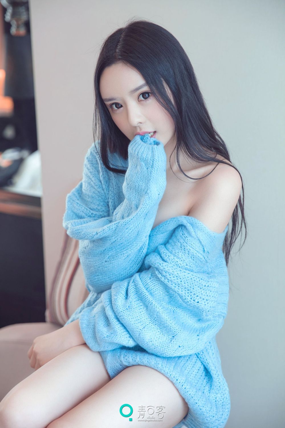 双马尾少女苏迪 尽展清纯魅力
