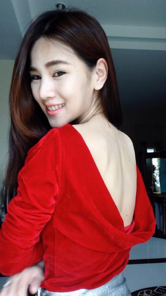 Peaw Sumaporn Wandee-性感美女的私房照诱惑写真图