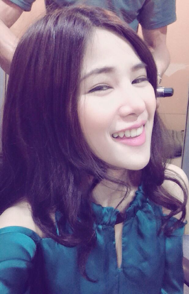 Peaw Sumaporn Wandee-性感美女的私房照诱惑写真图