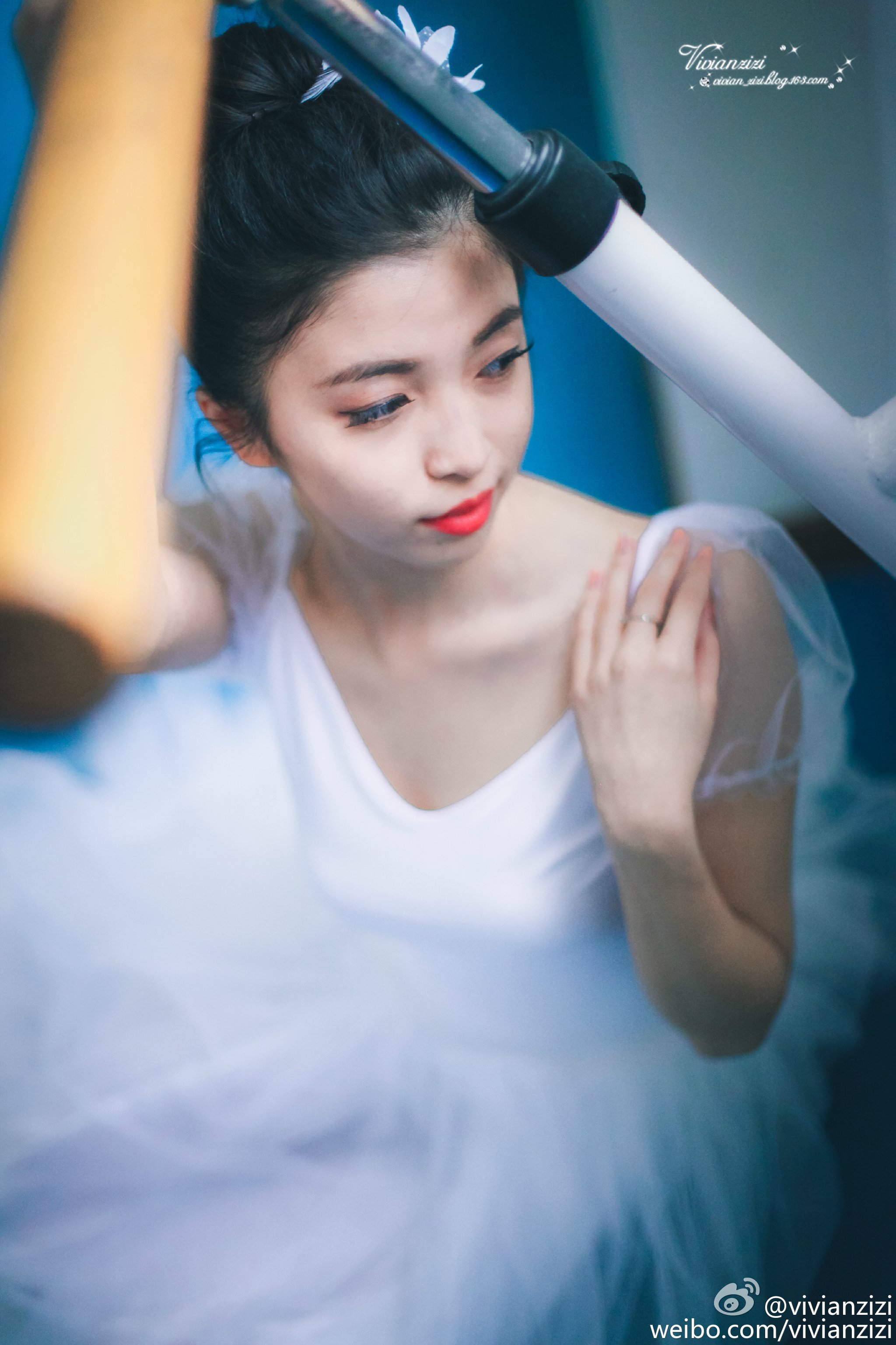 郑凌莉-「厦门最美校服女」私房照诱惑写真图