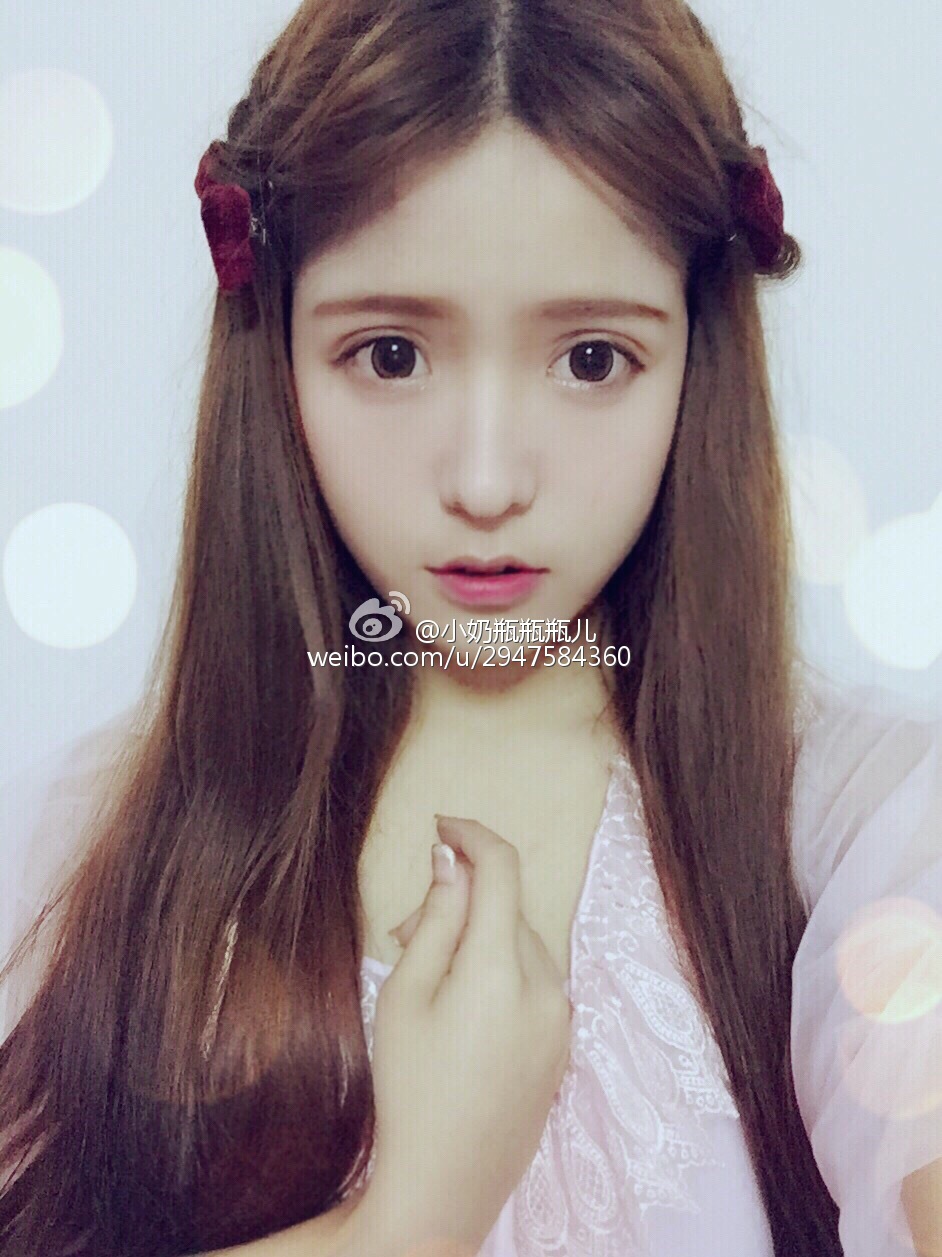 小奶瓶(瓶瓶儿)-清纯私房照诱惑写真图