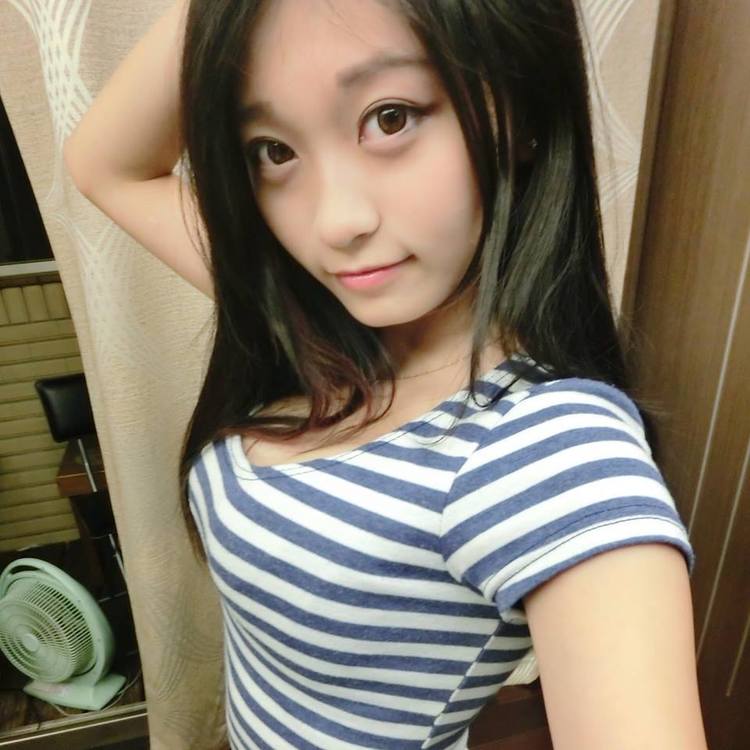 祈锦钥-百变美女的火辣私房照诱惑写真图