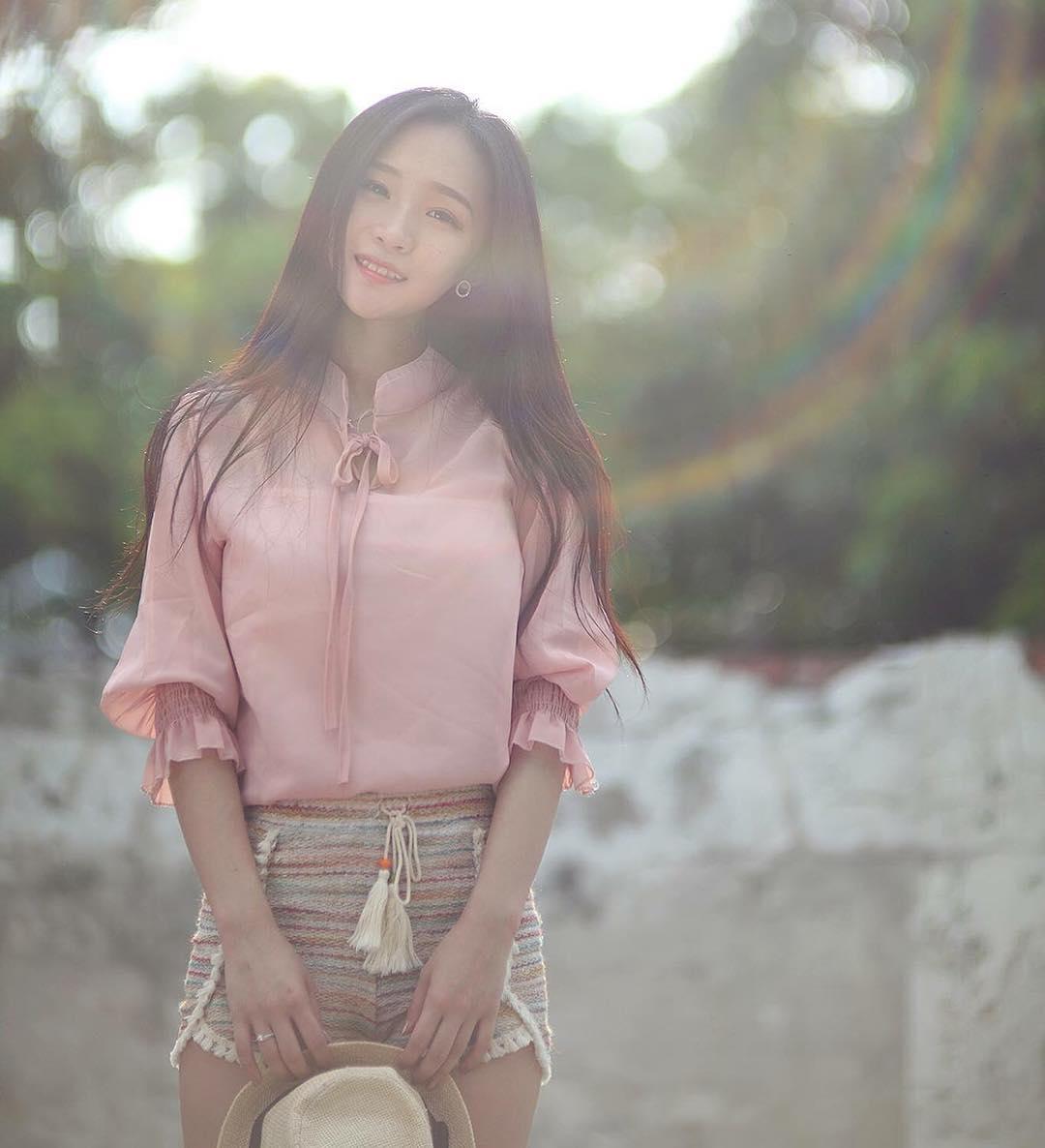 音乐才女已为人妻!超辣身材让网友都羡慕老公