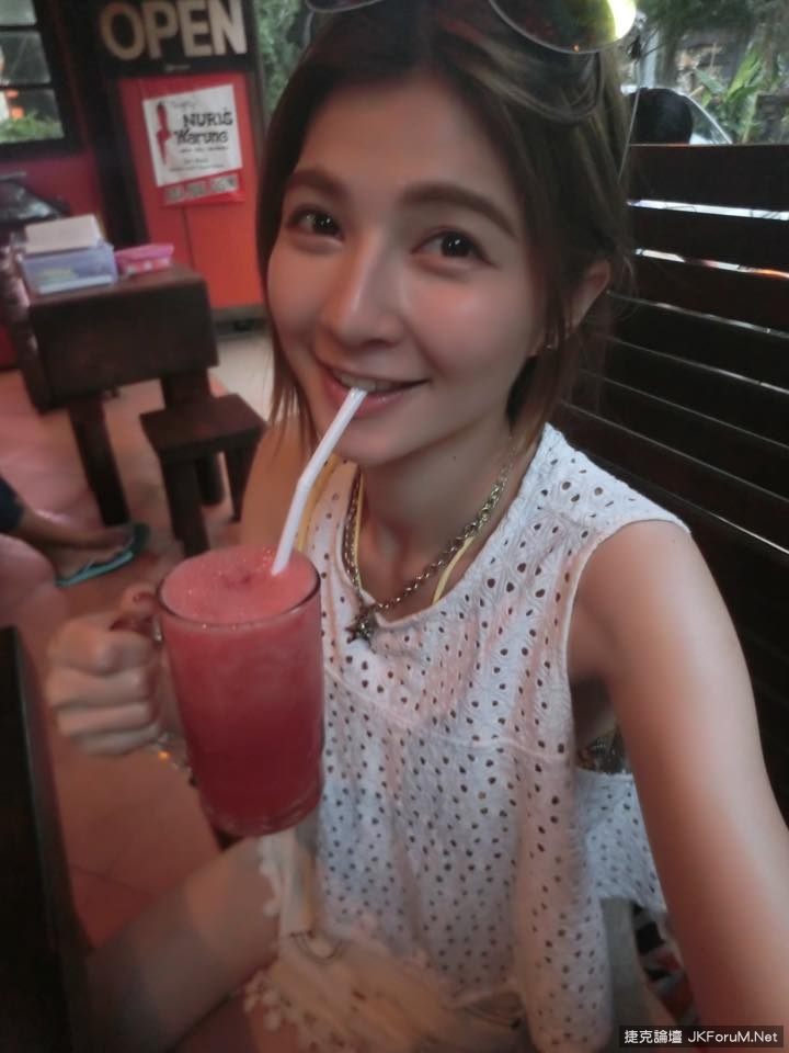 婷婷Usagi(蔡婷婷) 海量私拍闺房美照爆出