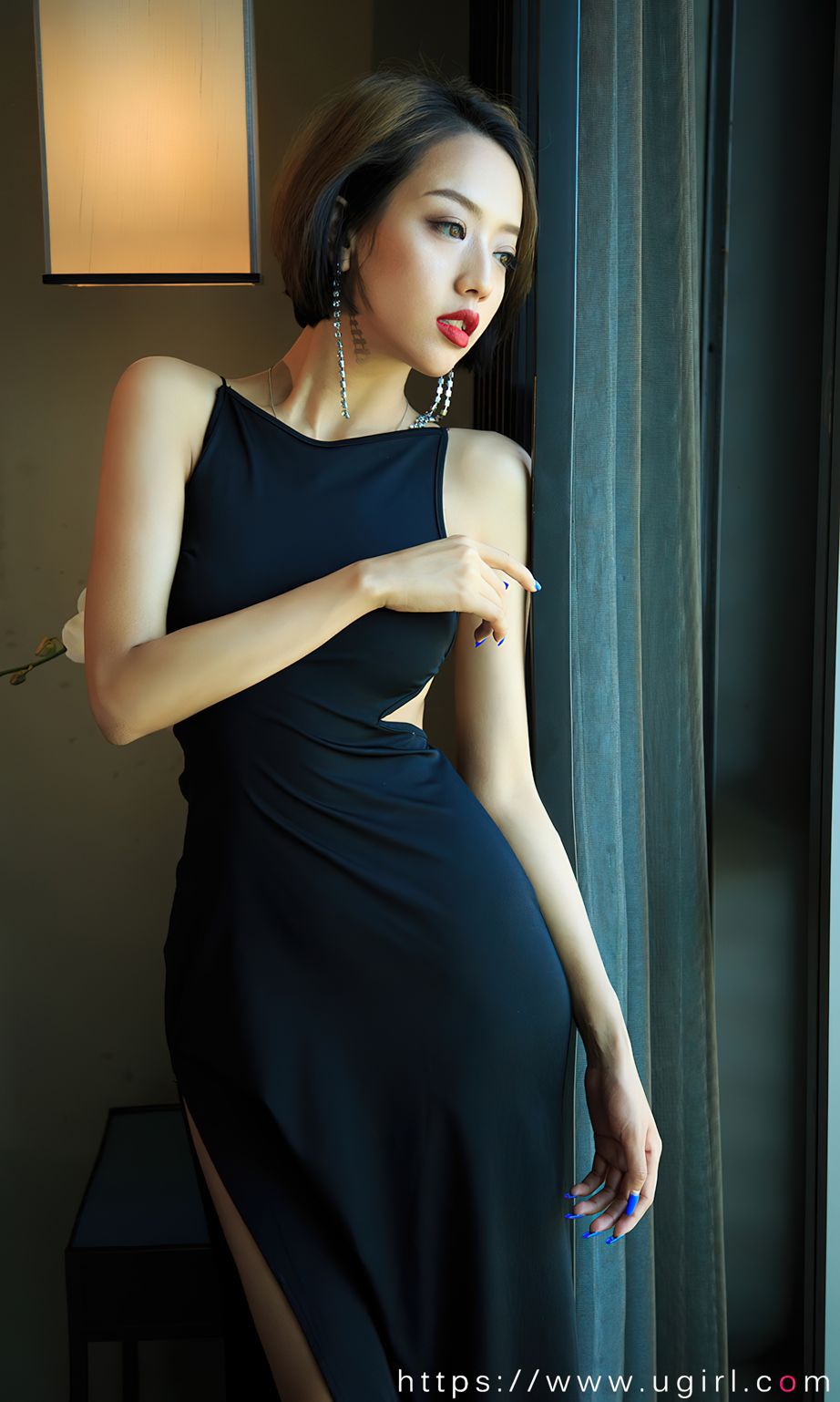 Athena- 女王的迷航