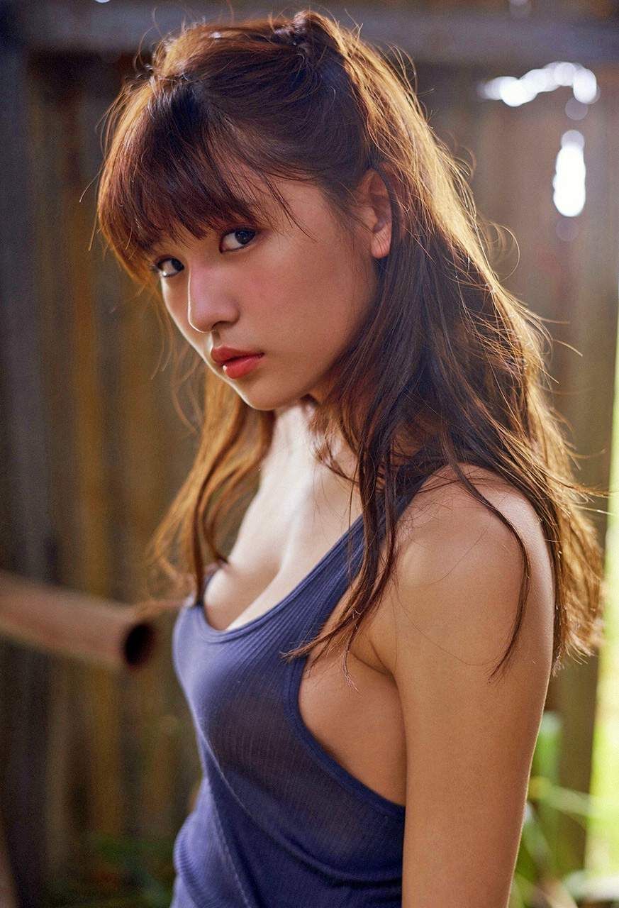 千年一遇浅川梨奈 美少女登顶王者荣耀