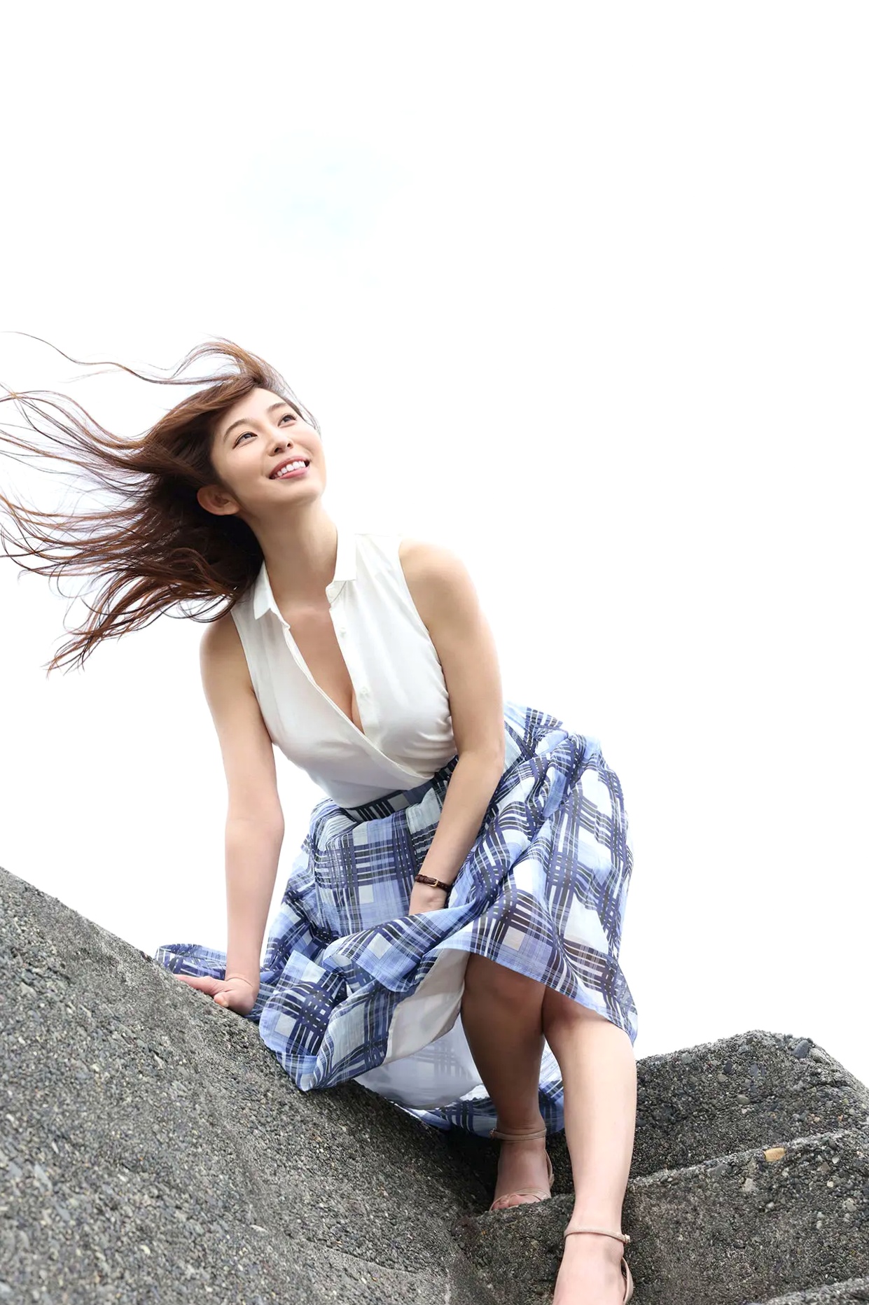 塩地美澄 - Nocturne vol.3 沙滩比基尼性感写真,极致诱惑私房照展现完美曼妙曲线