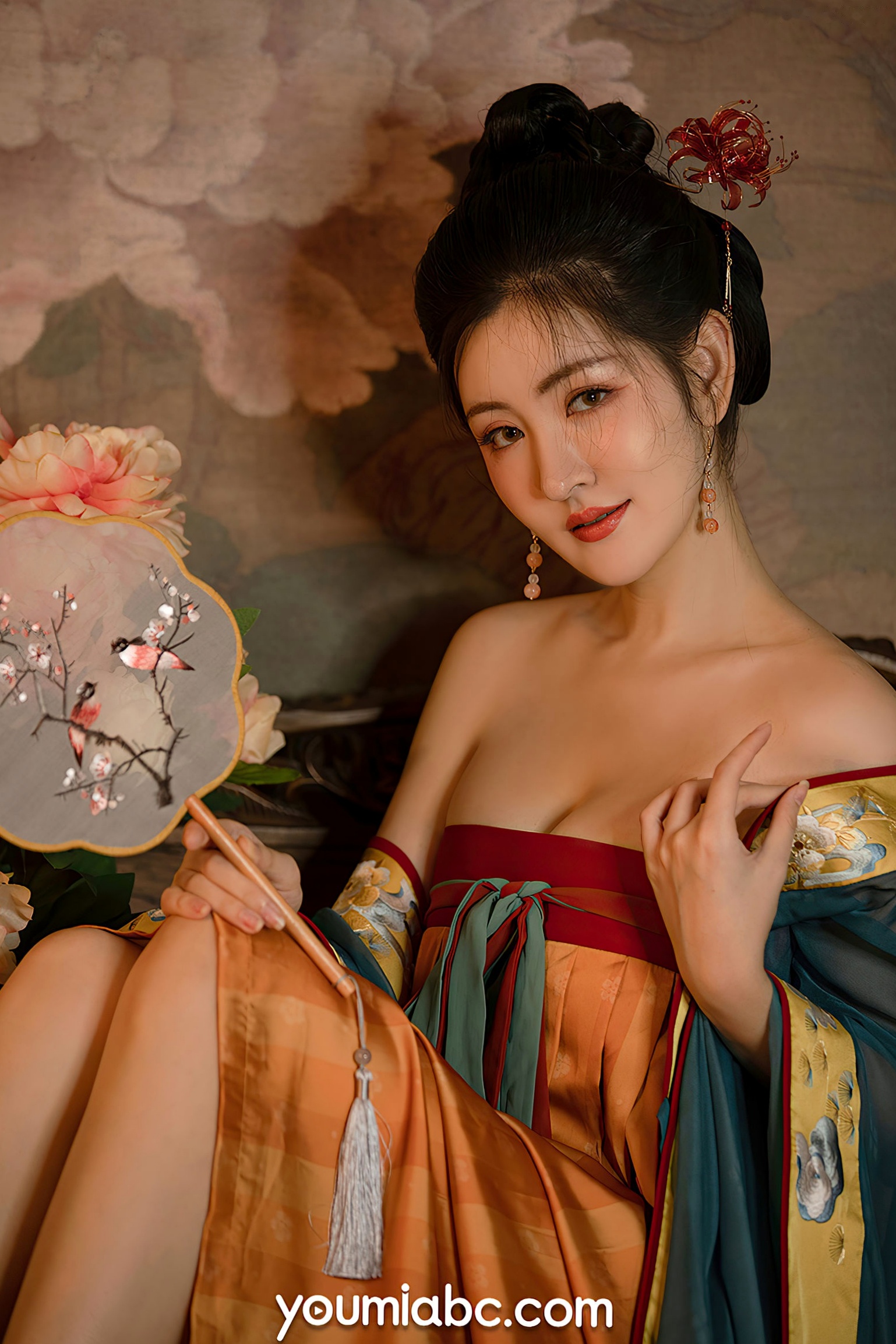 YouMi尤蜜-沈梦瑶-《夜话西窗烛》国风古典汉服私房:香肩半露,烛光摇曳,绝美身姿尽显东方极致诱惑