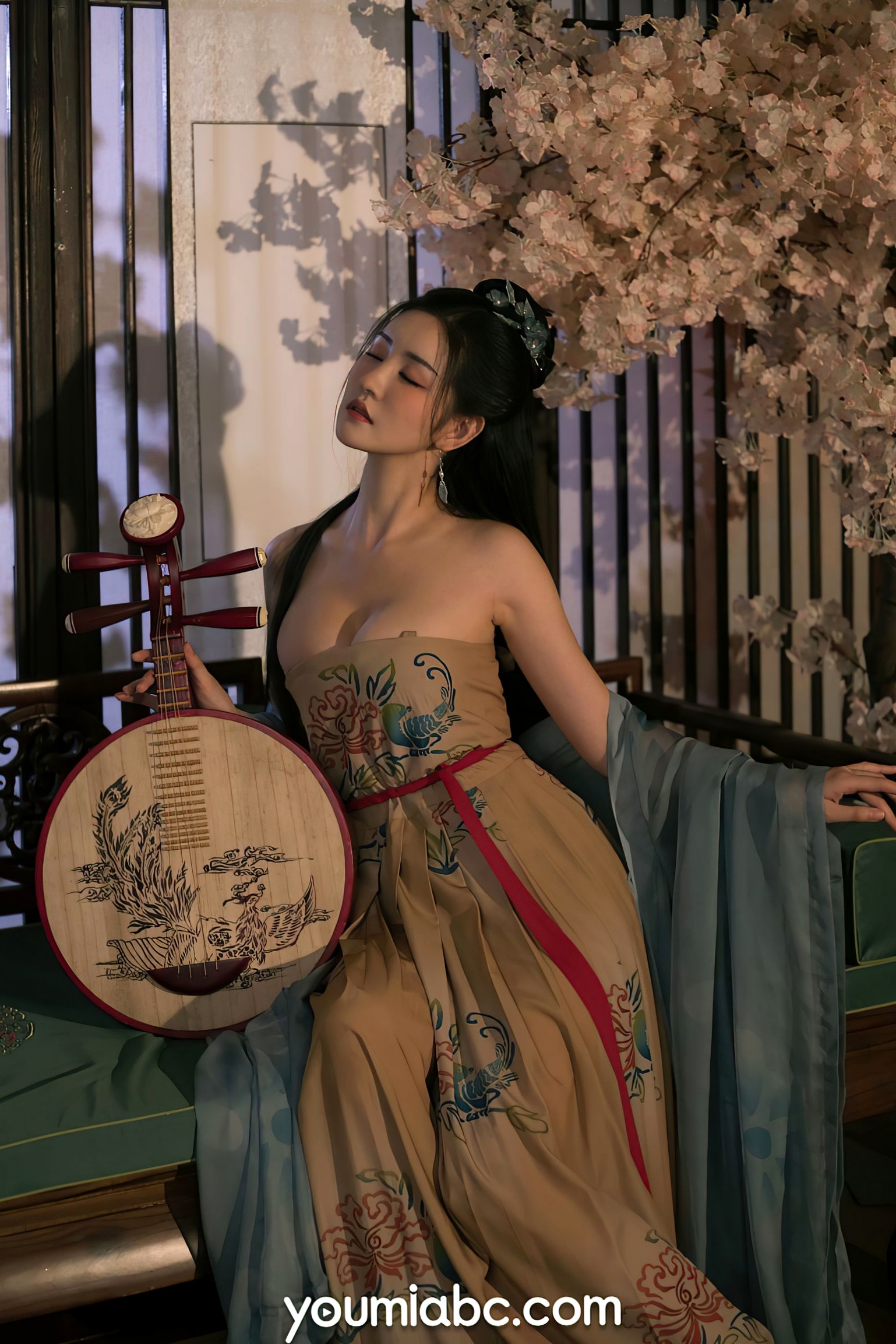 YouMi尤蜜沈梦瑶《琵琶行》古风写真,精致古典抹胸造型,尽显绝色温婉东方韵味大片