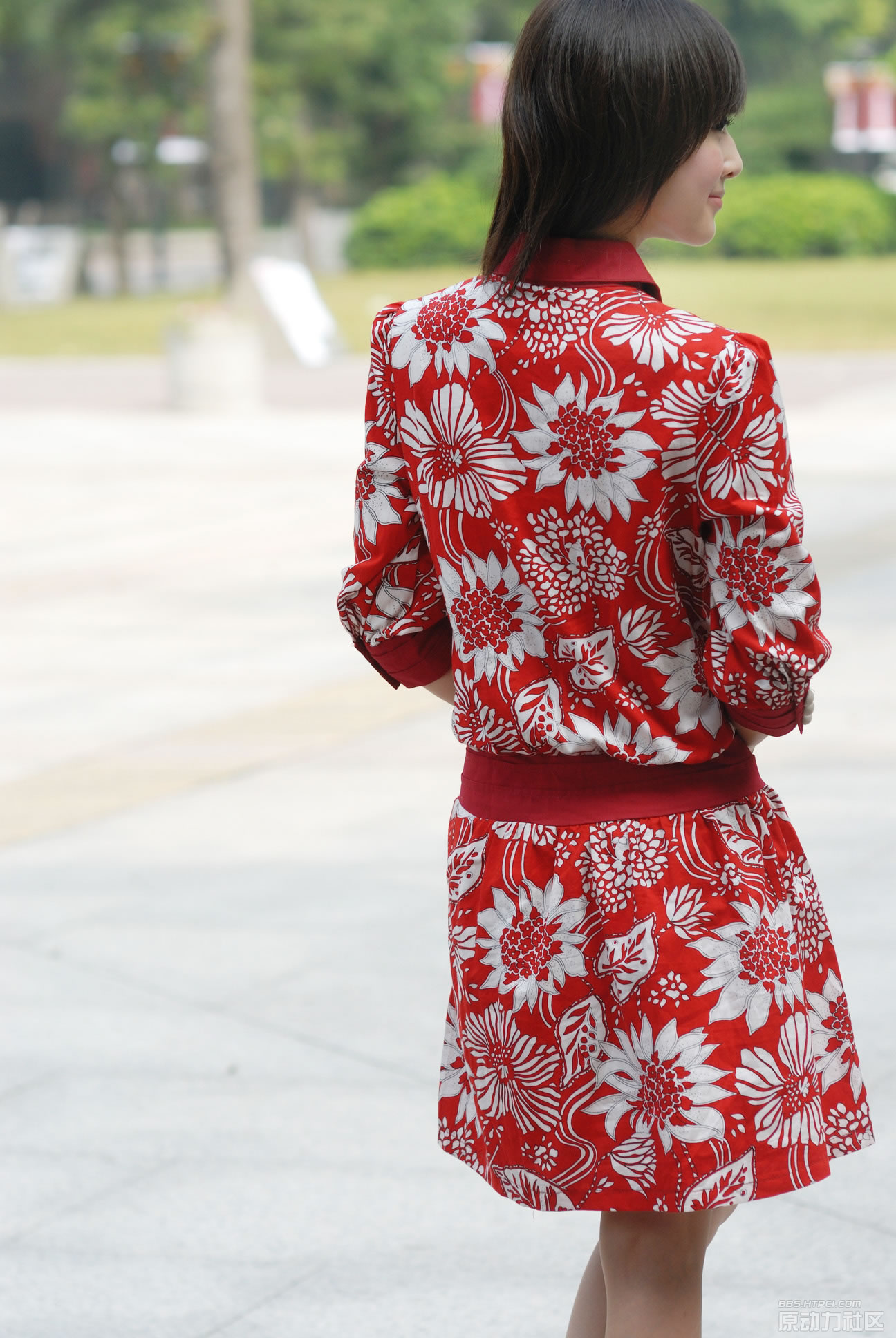 台湾清纯美女果子MM张凯洁服饰图集