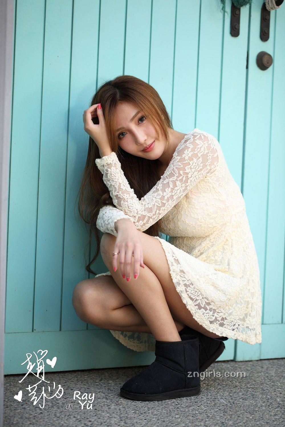 赵芸- 成熟女人户外写真系列二