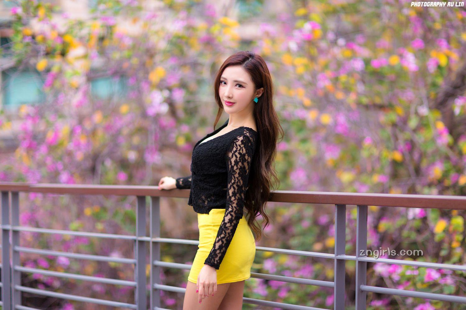 赵芸- 成熟女人户外写真系列三