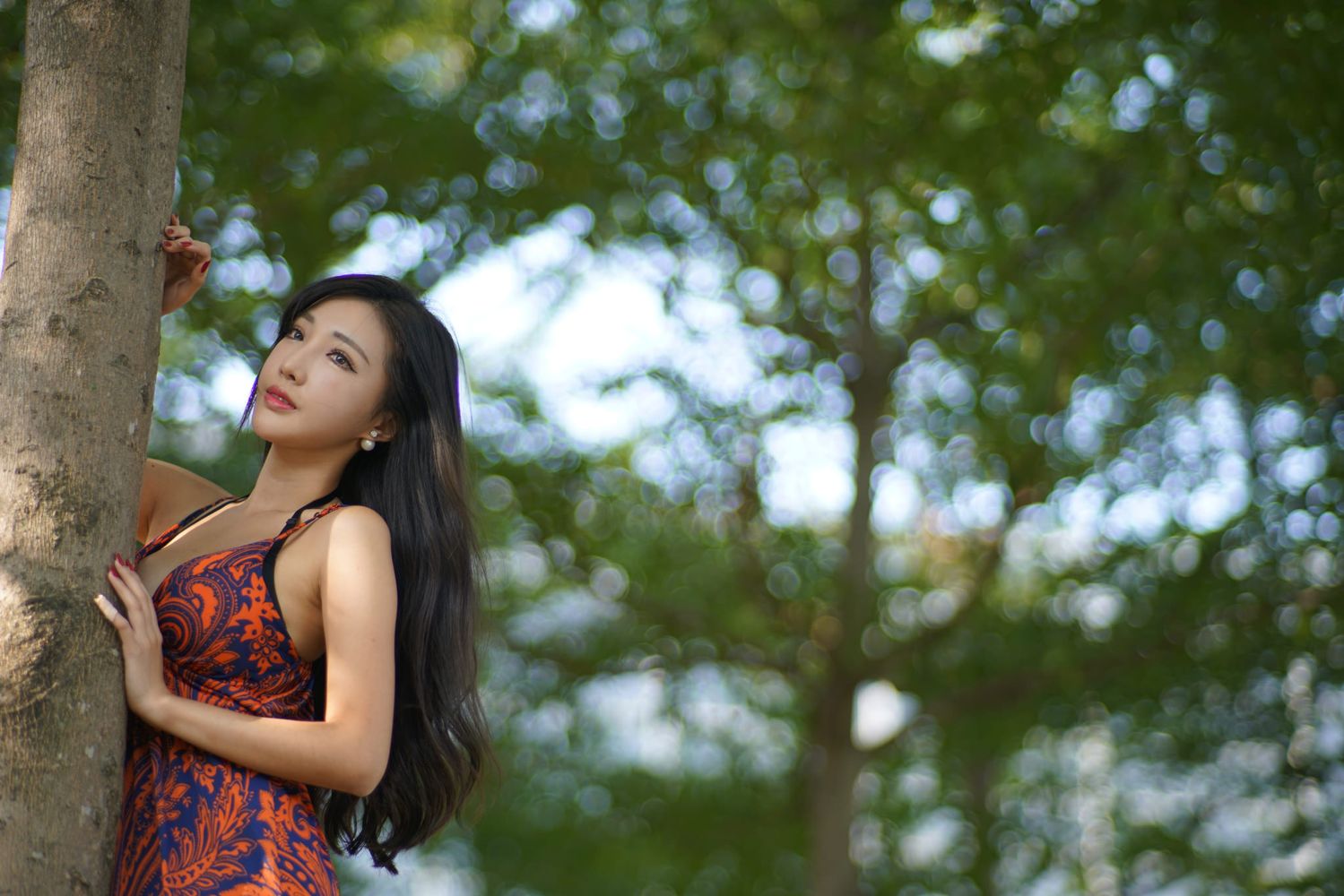 赵芸- 成熟女人写真之桔花吊带