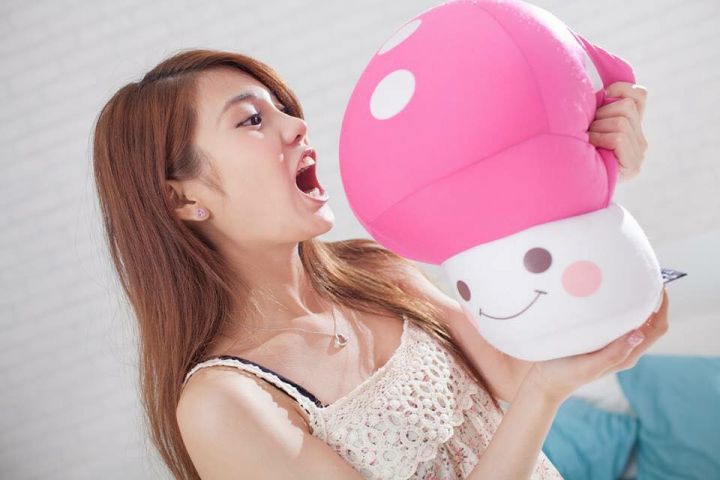 琳妲(林羿祯) 大眼超萌正妹家居写真图