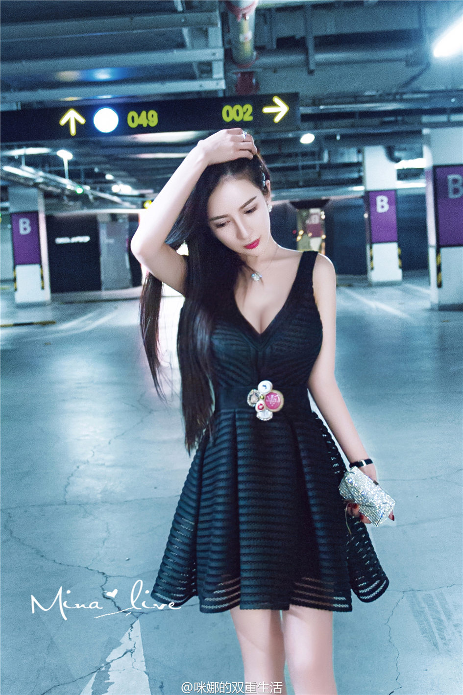 咪娜Mina 气质美女时尚潮流写真图