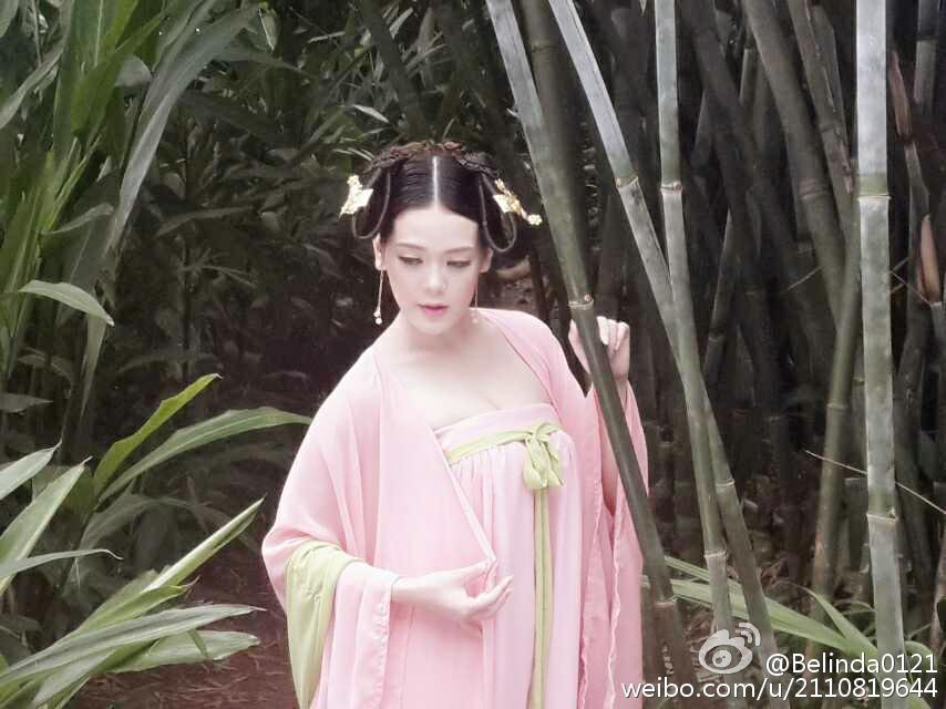 妮婉Belinda 微博私房照诱惑写真图