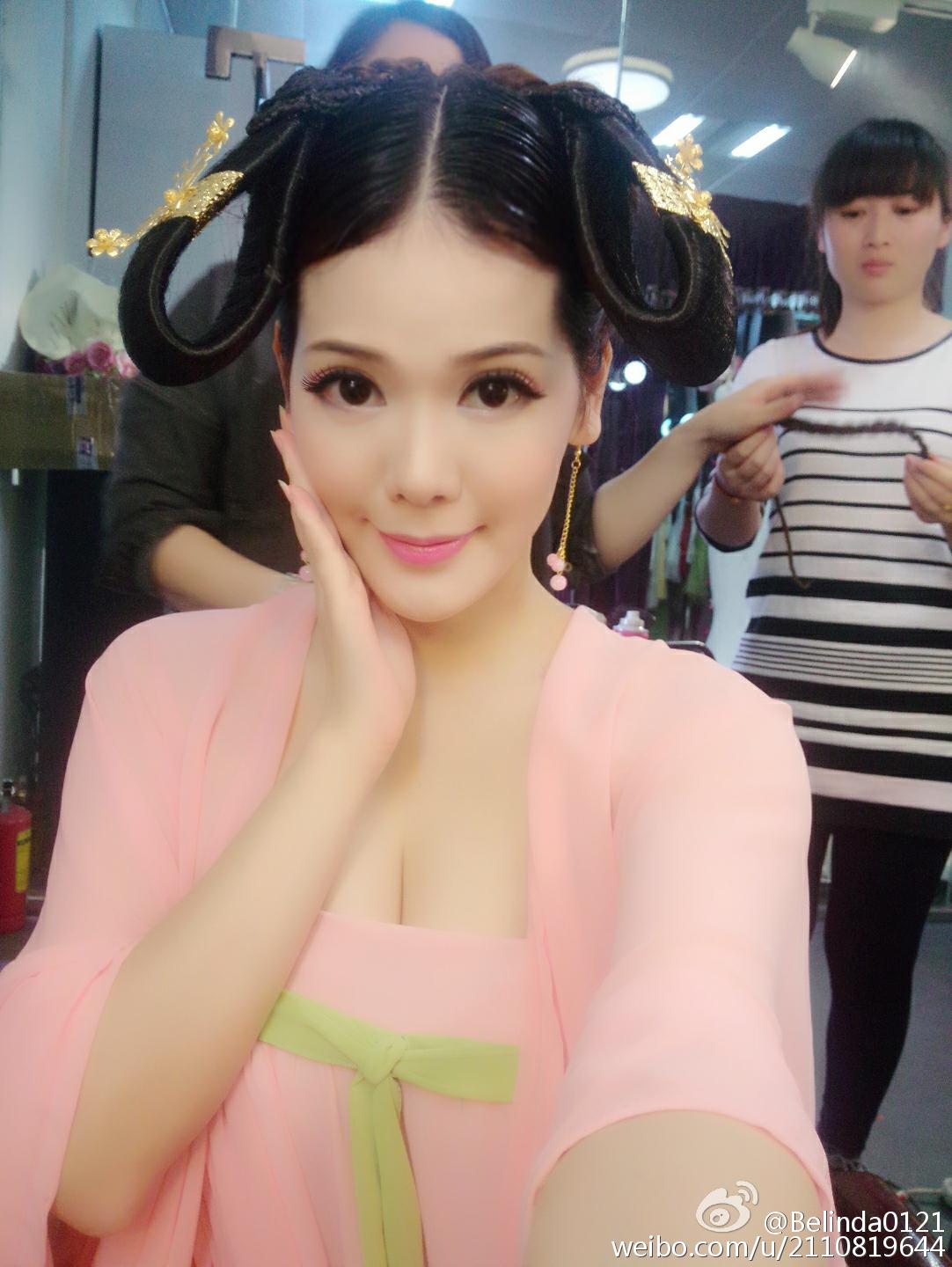 妮婉Belinda 微博私房照诱惑写真图