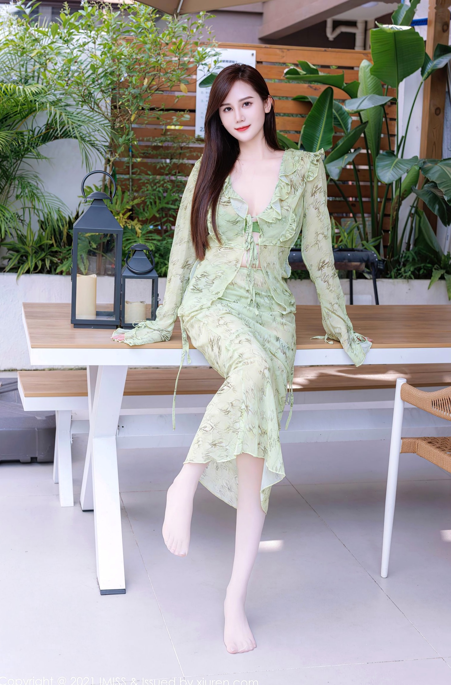IMiss爱蜜社-758-SISY思清新淡绿色蕾丝比基尼,白嫩诱惑与撩人身姿,绝美私房套图