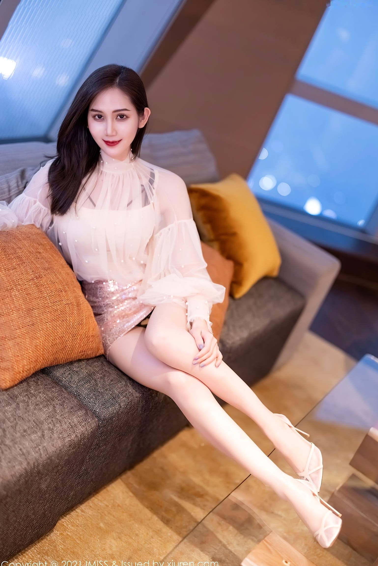 IMiss爱蜜社-567-Sisy思-白纱衫粉短裙与黑蕾丝内衣唯美私房照,优雅性感气质女神居家写真 (2021.03.23)
