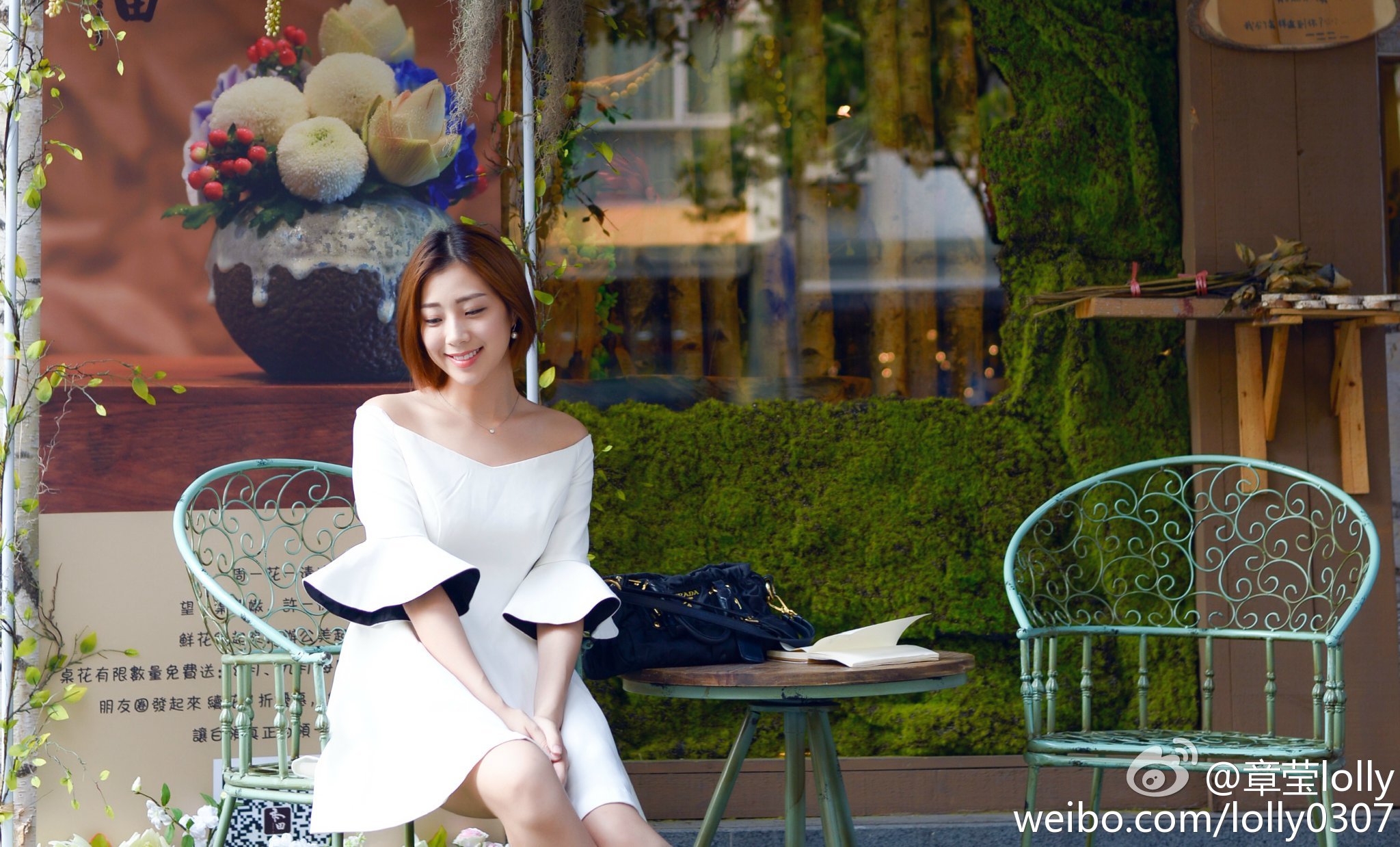Lolly章莹 超养眼气质美女写真图