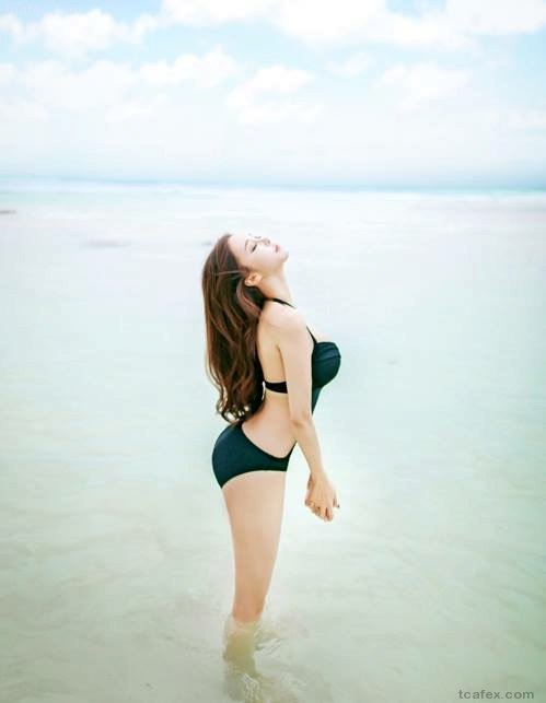 赵敏英(Cho Min Yeong) 魔鬼身材比基尼写真图