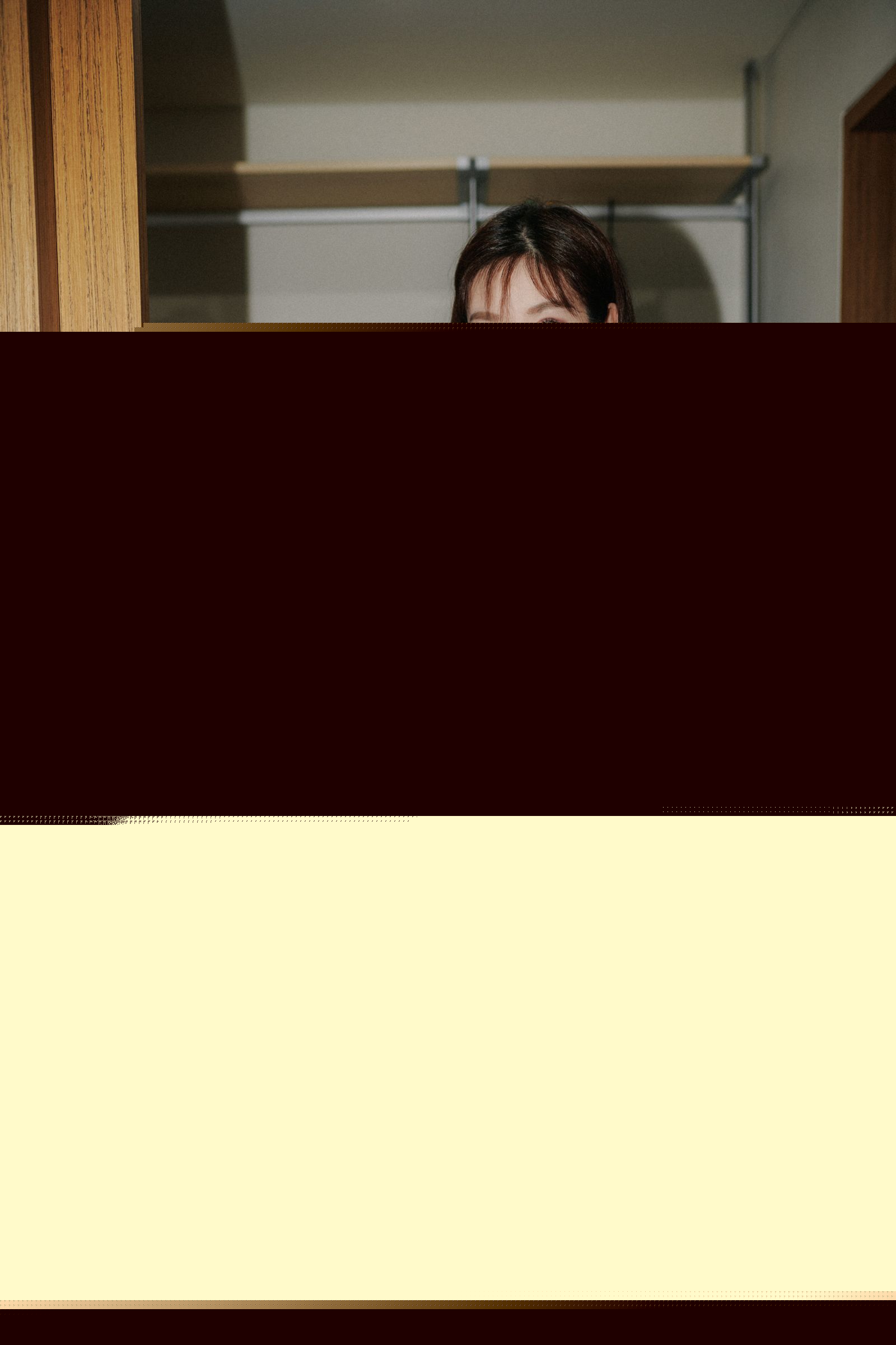 欧派女神易阳Silvia 红色吊带湛蓝比基尼