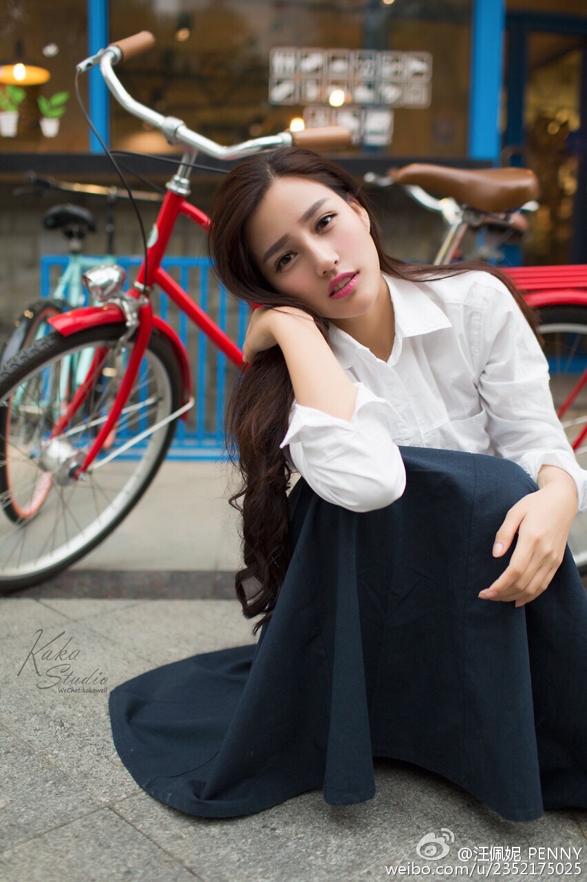 汪佩妮PENNY 美腿气质女神私房照诱惑写真图