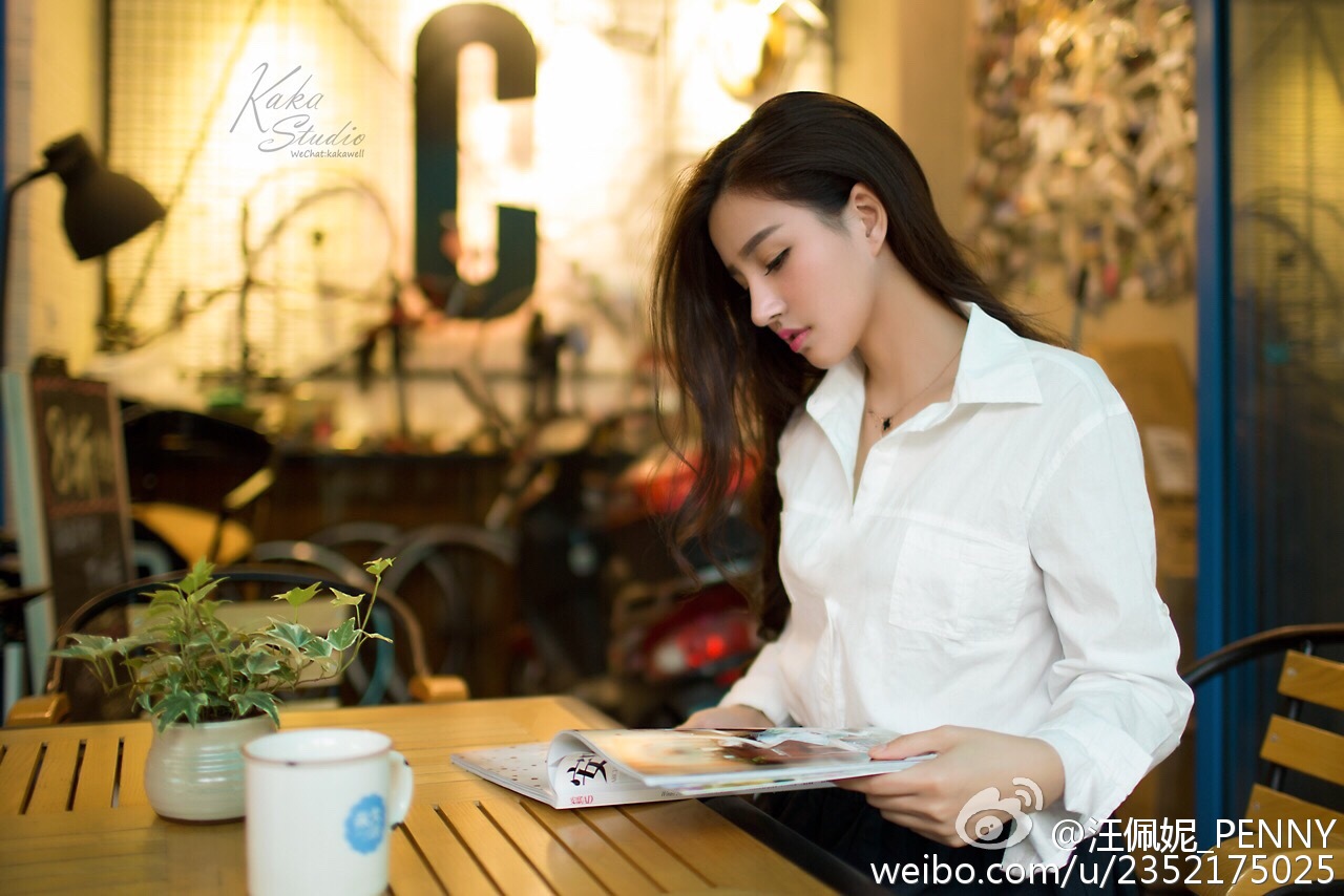 汪佩妮PENNY 美腿气质女神私房照诱惑写真图