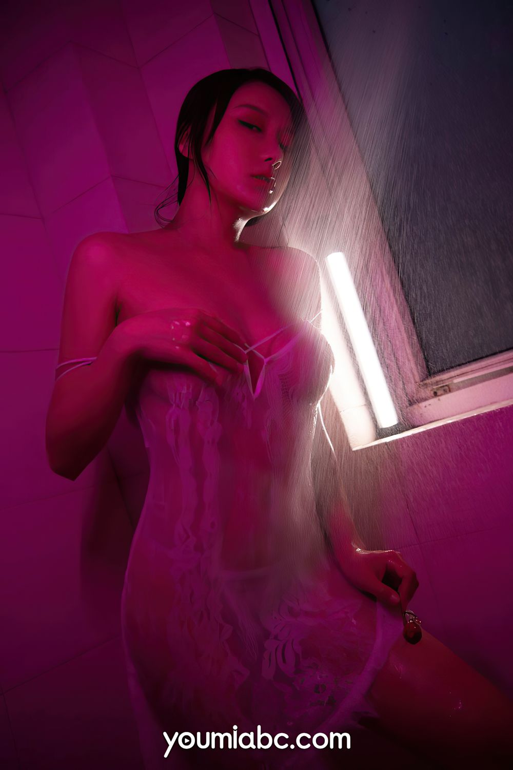 清纯偶像的夜间生活 - 何嘉颖